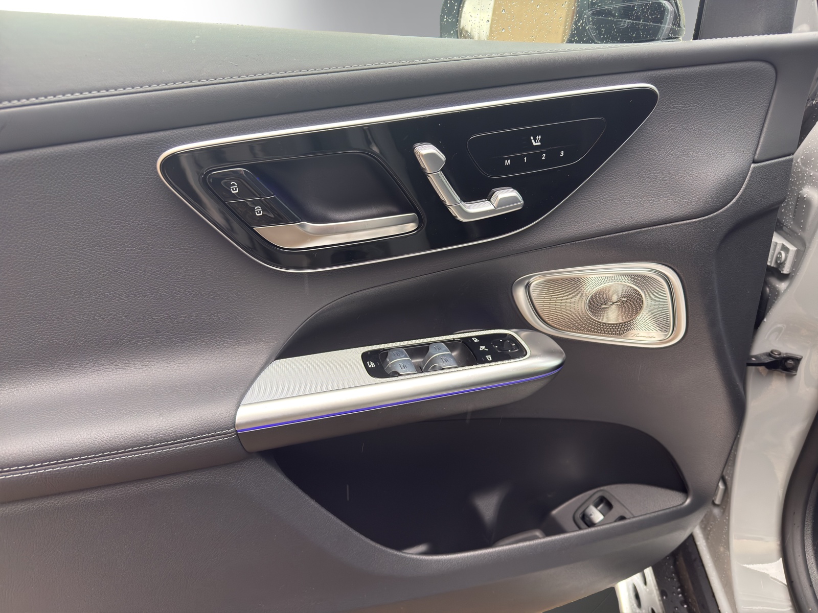 Image MERCEDES-BENZ GLC-300 GLC 300 e 4Matic EQ Star 9G-Tronic