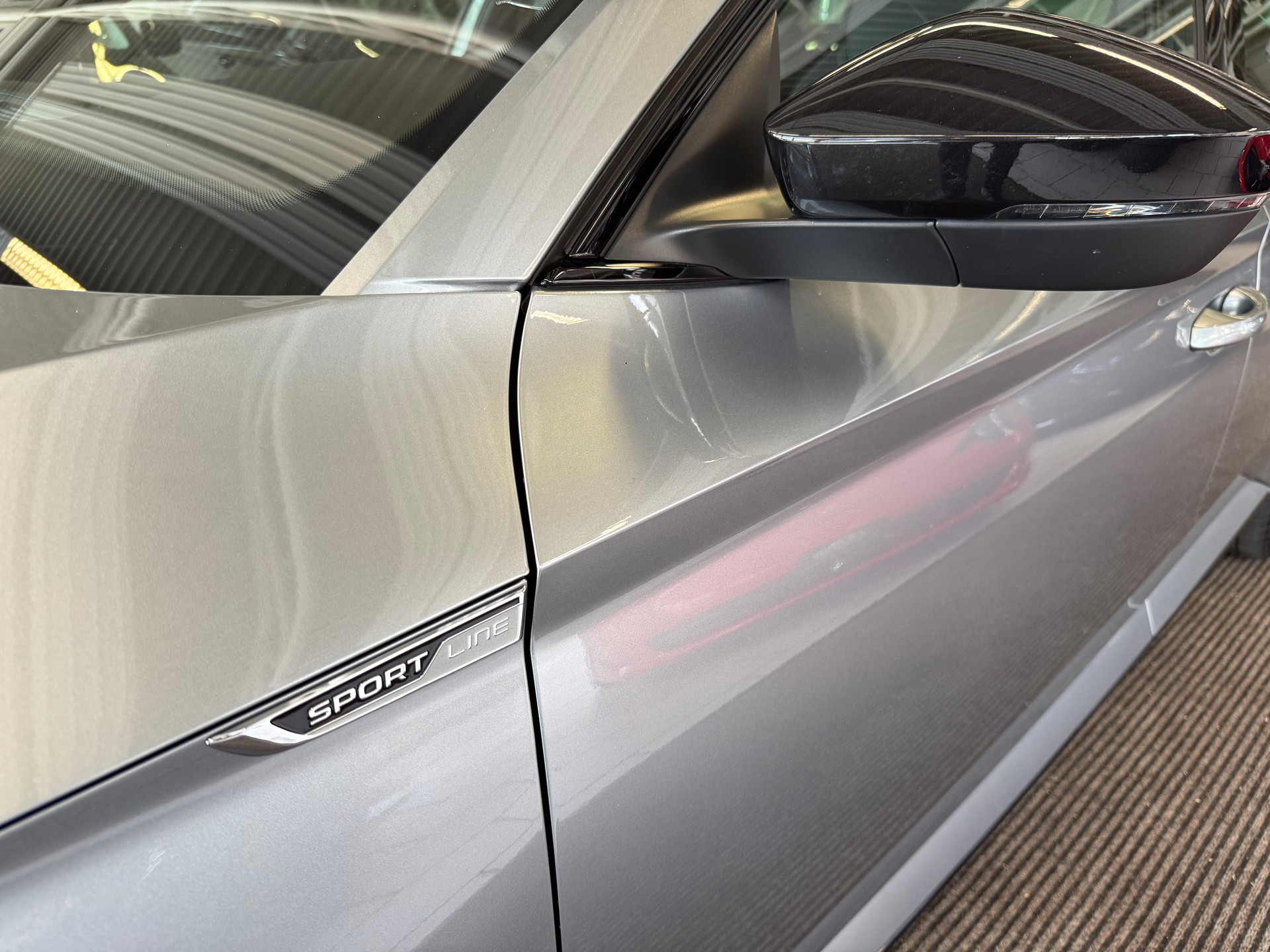 SKODA Superb Combi 2.0 TSI SportLine 4x4 DSG | CH Fahrzeug | DCC Fahrwerk | Anhängerkupplung |-image-28