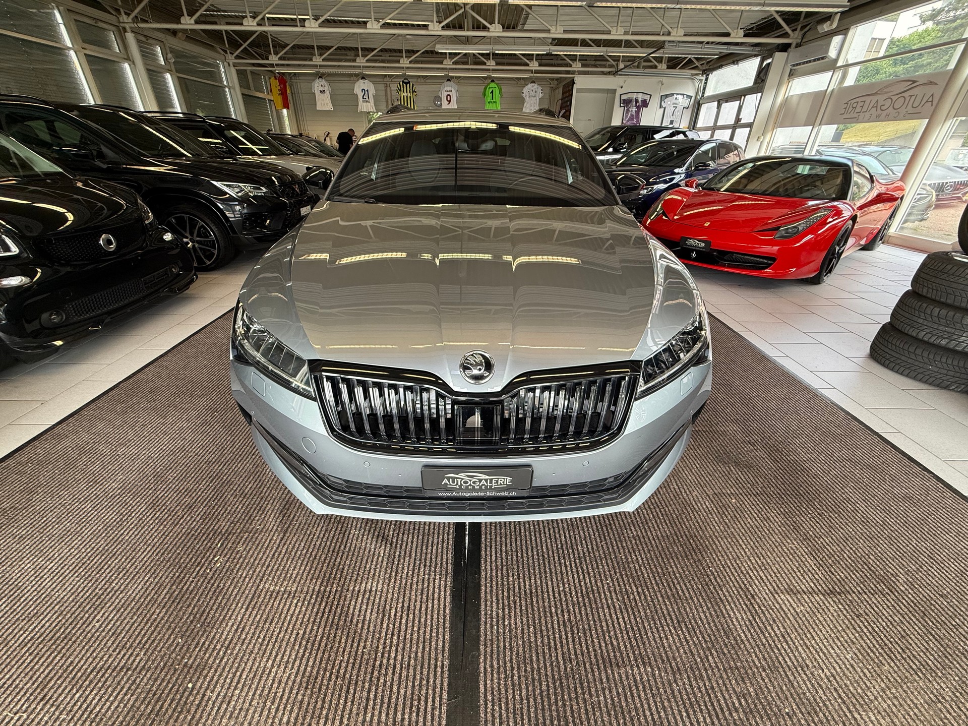 SKODA Superb Combi 2.0 TSI SportLine 4x4 DSG | CH Fahrzeug | DCC Fahrwerk | Anhängerkupplung |-image-29