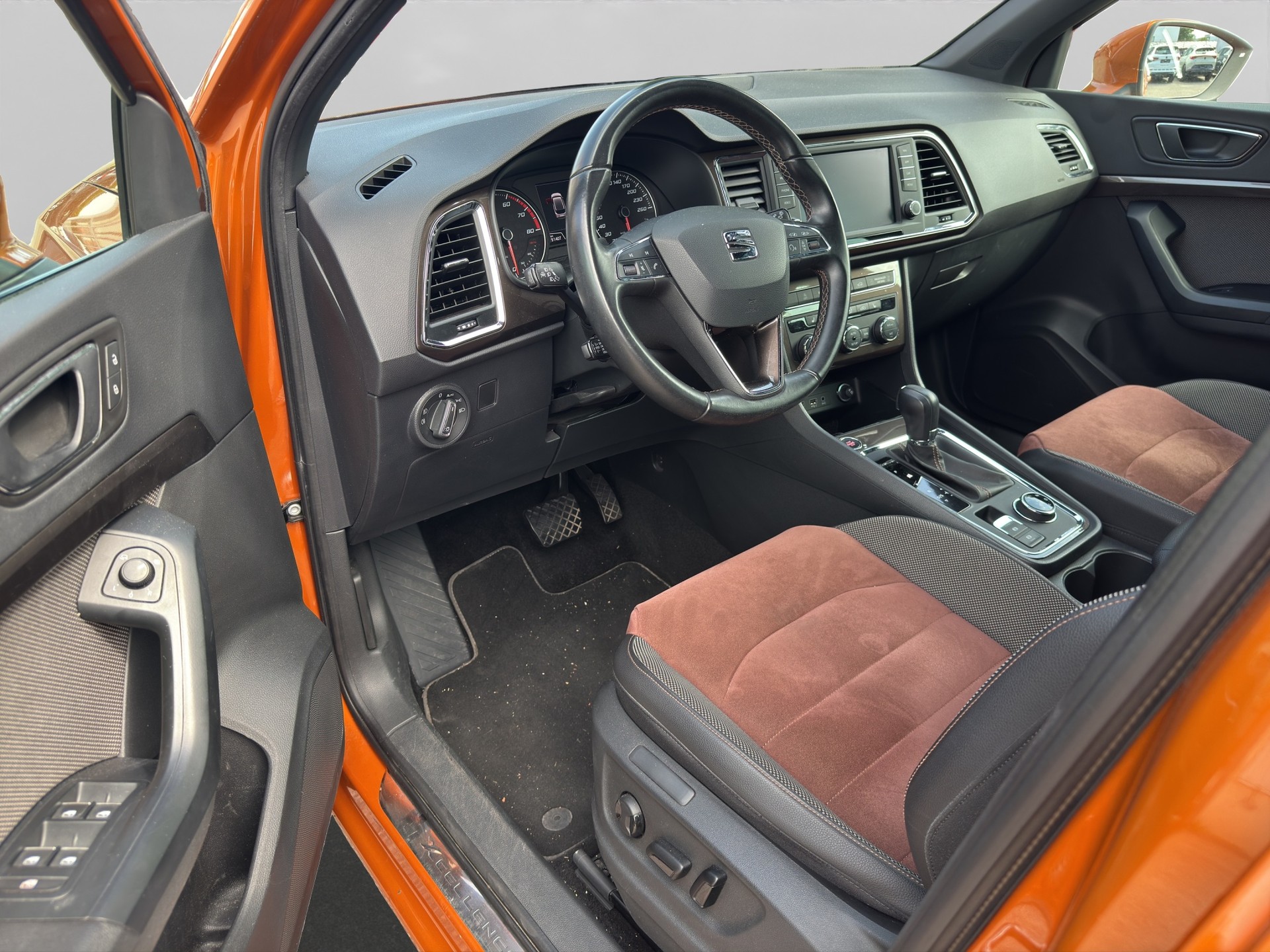 SEAT Ateca 1.4 TSI Xcellence 4Drive DSG-image-12