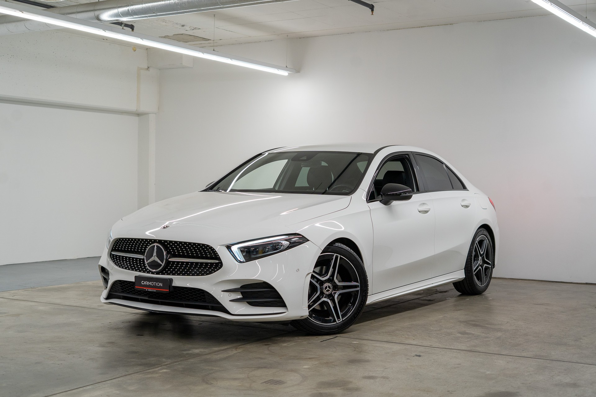MERCEDES-BENZ A 200 AMG Line Limousine *CH-Fahrzeug*