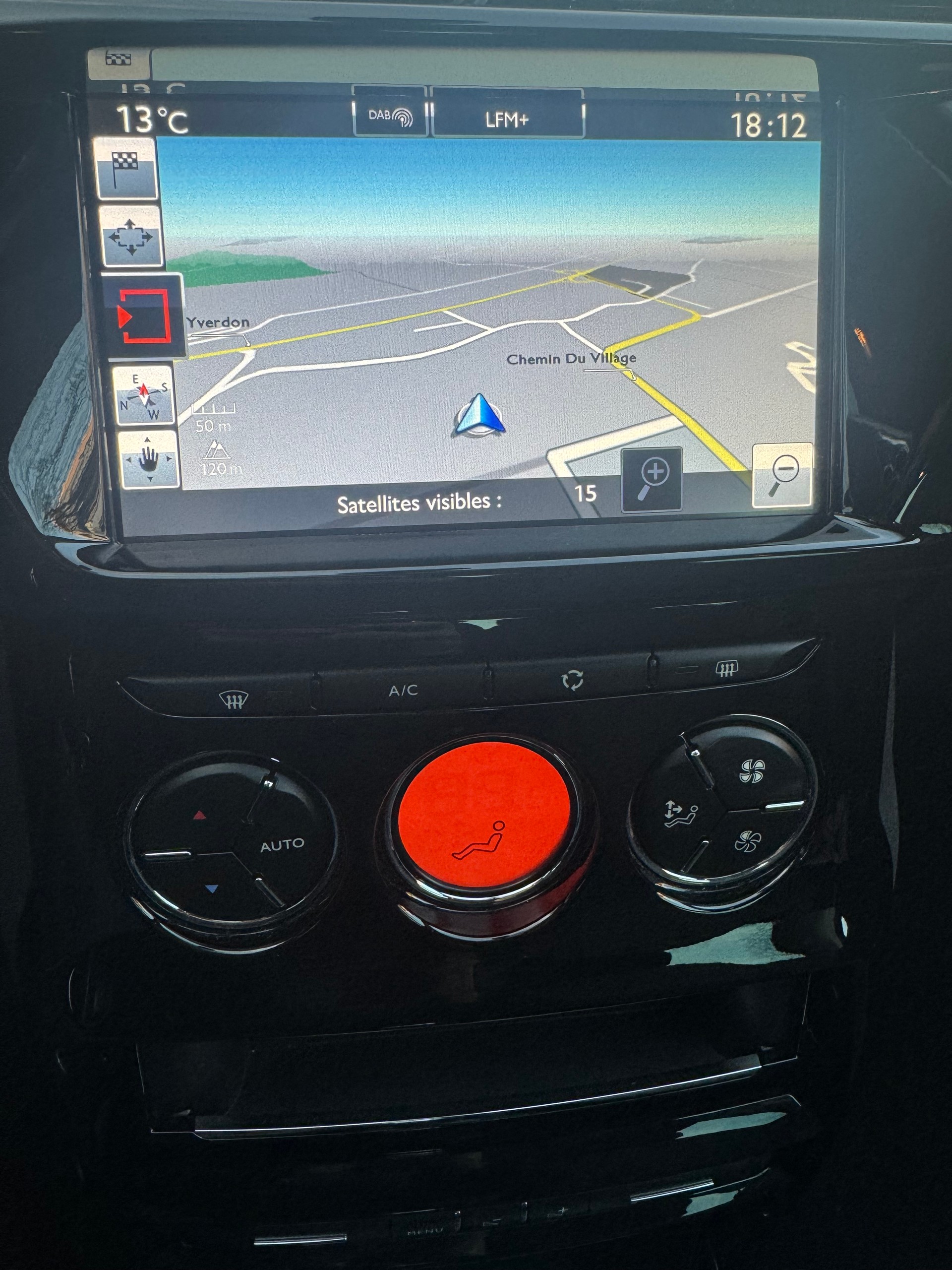 CITROEN C3 1.2i PureTech Exclusive-image-9