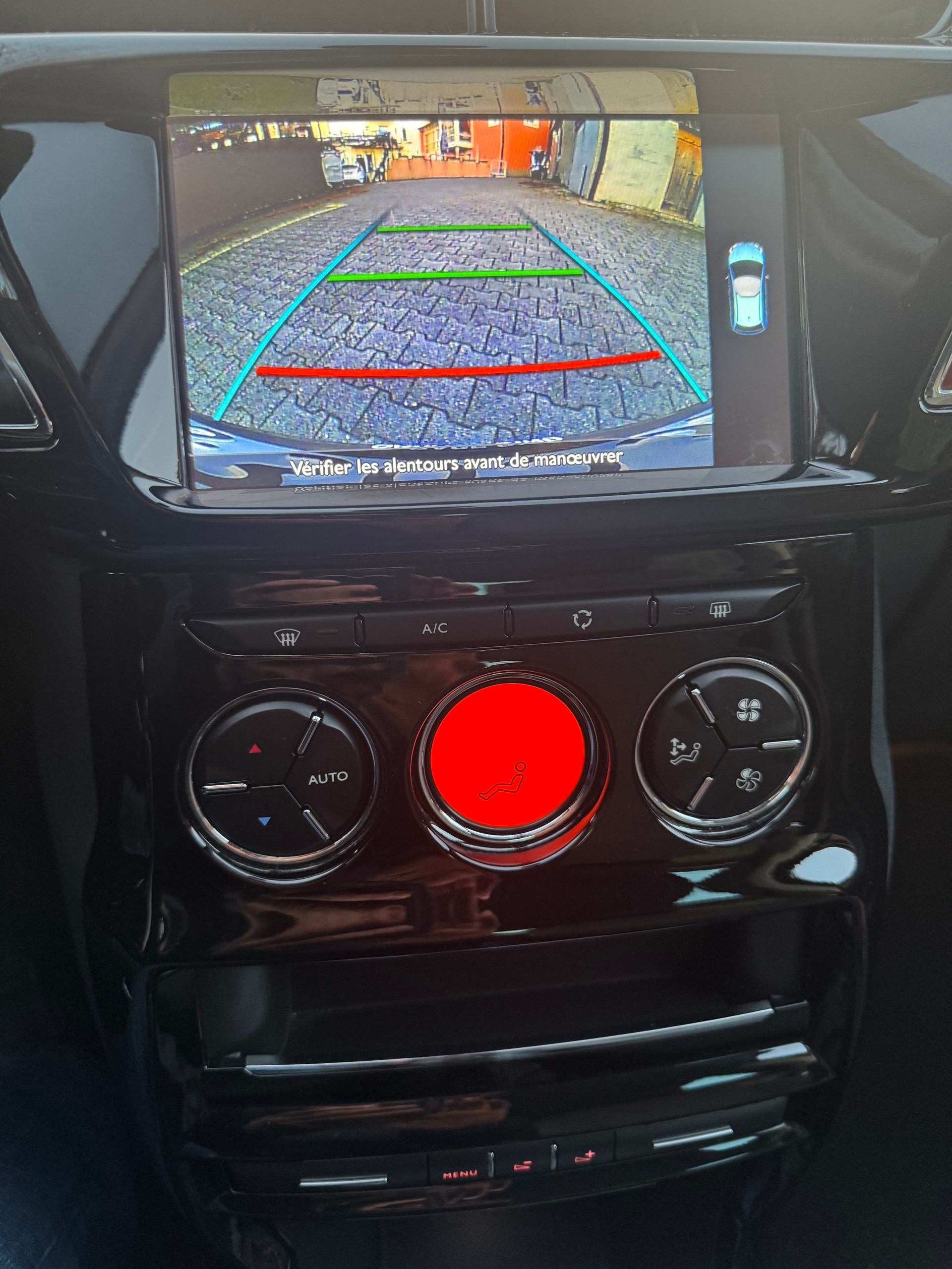 CITROEN C3 1.2i PureTech Exclusive-image-10