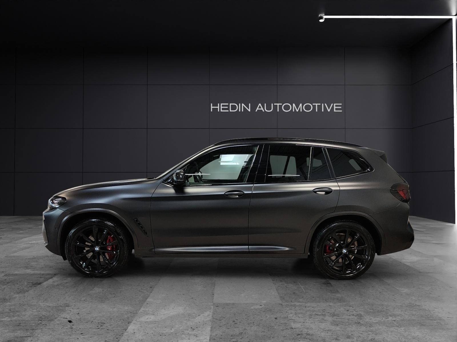 BMW X3 M40i-showroom-element-3
