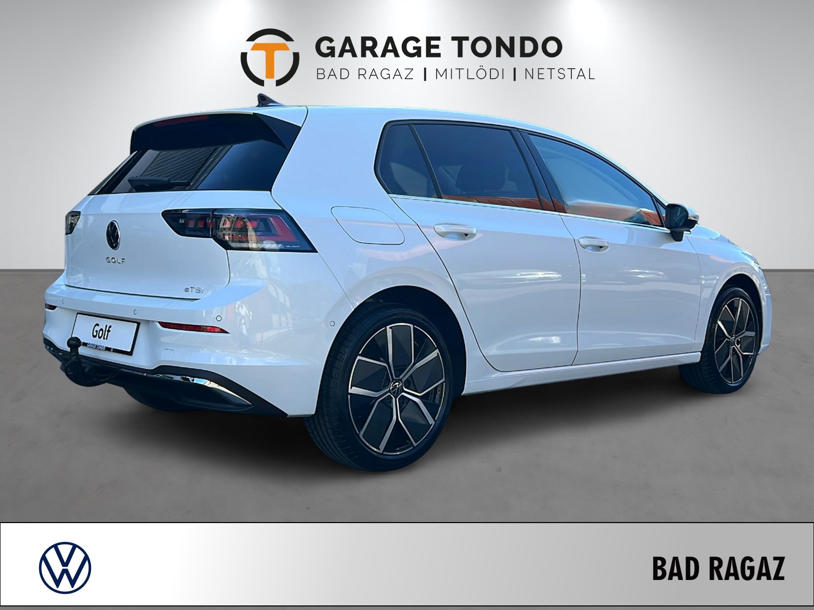 VW Golf VIII 1.5 eTSI Style DSG-showroom-element-3
