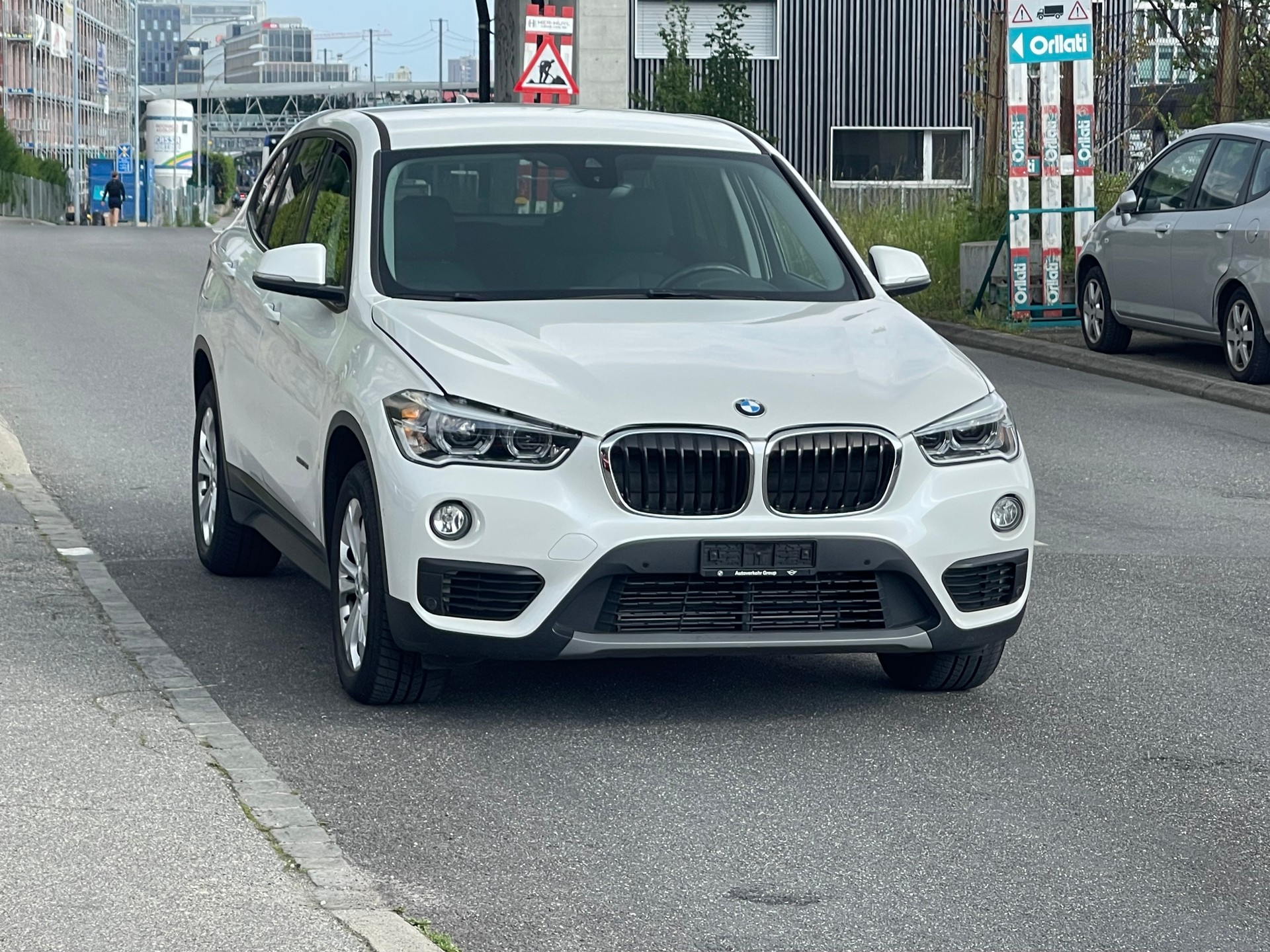 BMW X1 sDrive 18i Steptronic-showroom-element-2