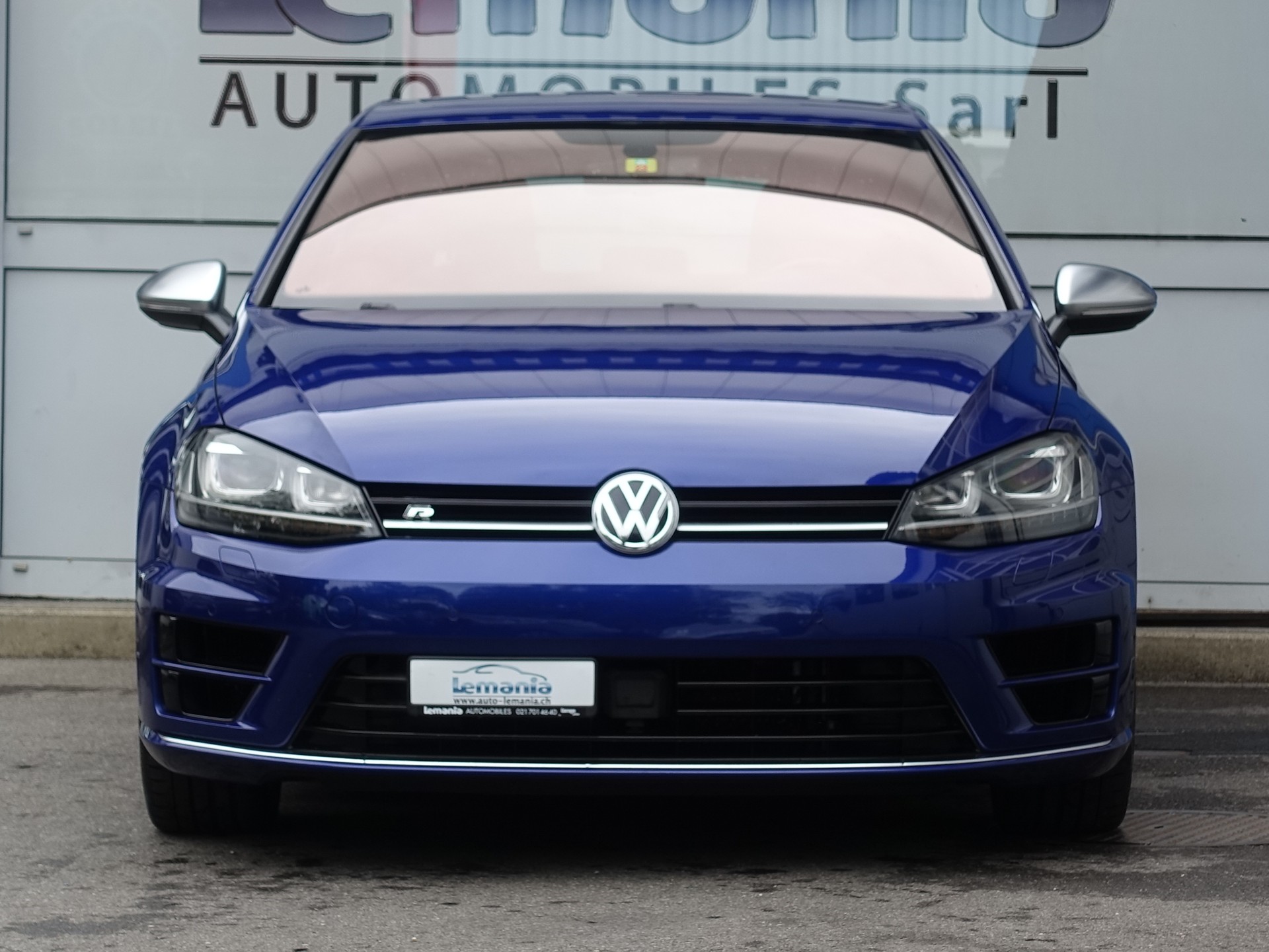 VW Golf 2.0 TSI R 4Motion DSG-showroom-element-2