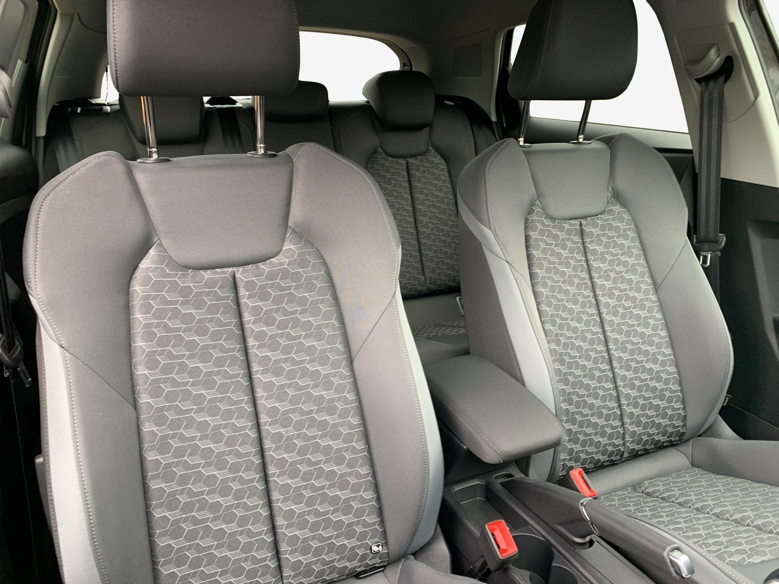 AUDI A1 allstreet 30 TFSI S-tronic-image-13