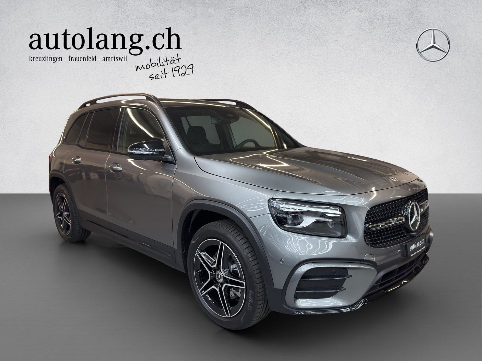 MERCEDES-BENZ GLB 200 AMG Line-image-4