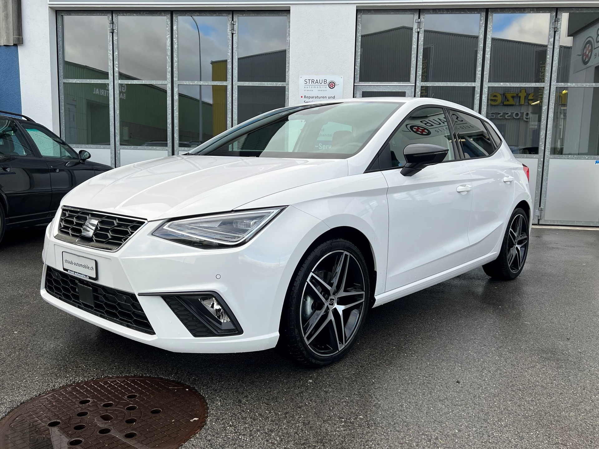 SEAT Ibiza 1.5 EcoTSI Hola FR DSG-image-1