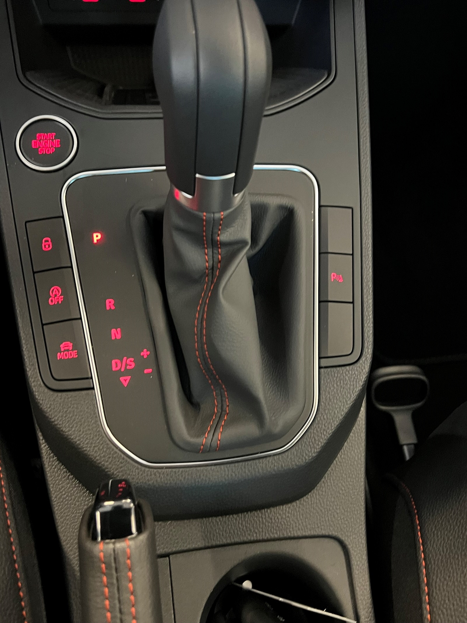 SEAT Ibiza 1.5 EcoTSI Hola FR DSG-image-7