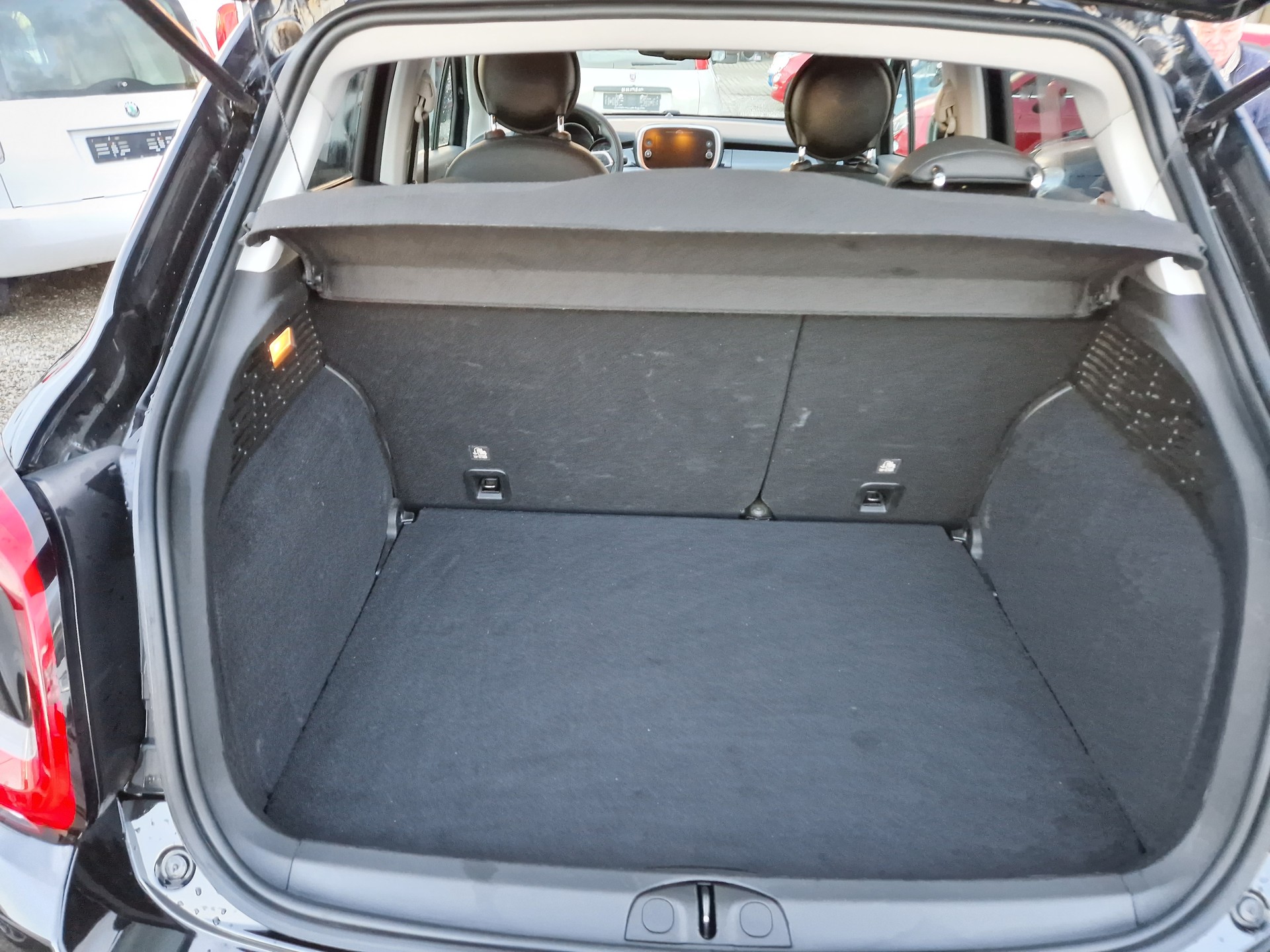 Tapis de coffre - revêtement de coffre personnalisé pour Fiat 500X