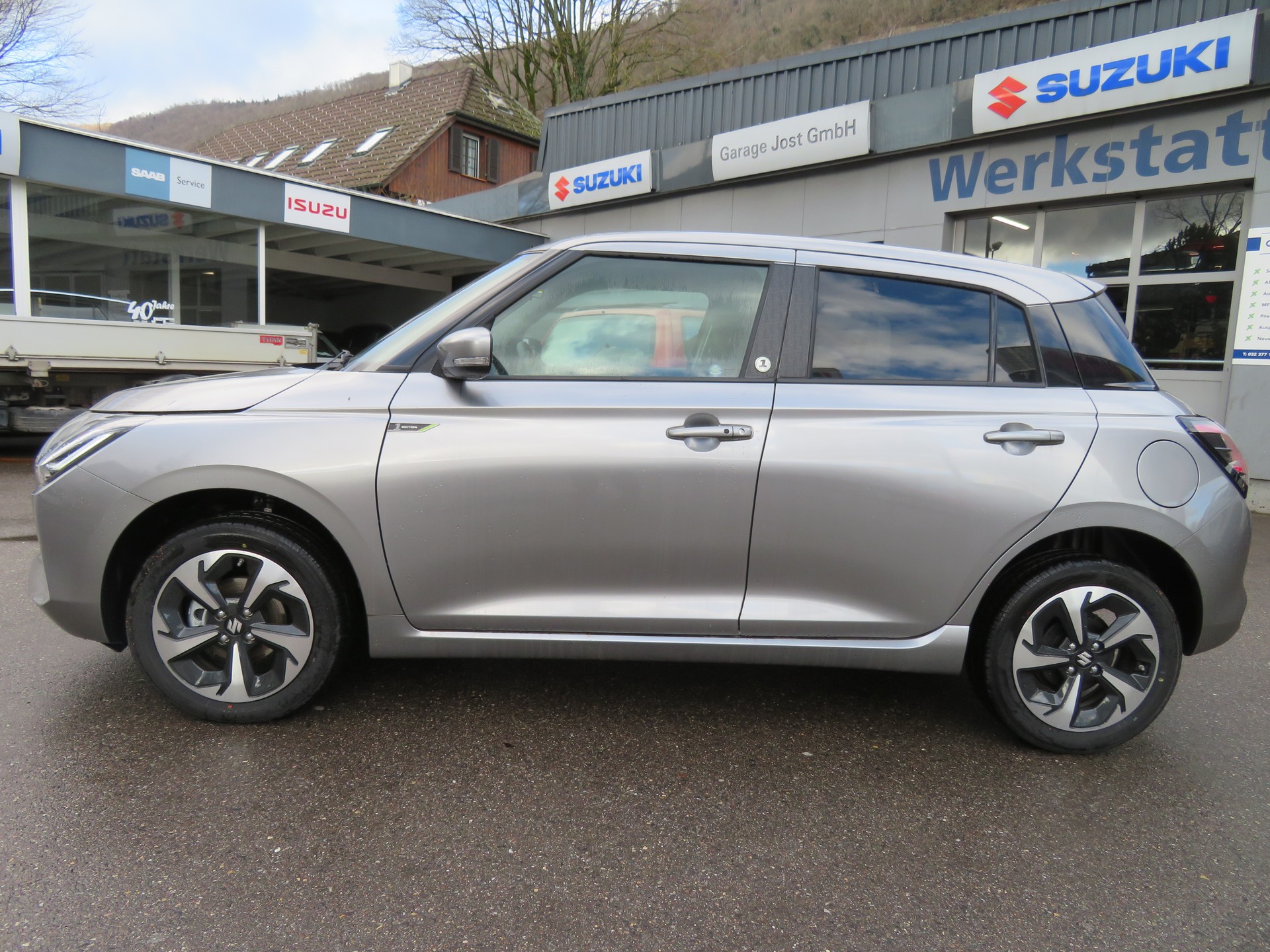 SUZUKI Swift 1.2 1st Edition Top Hybrid 4x4-showroom-element-1