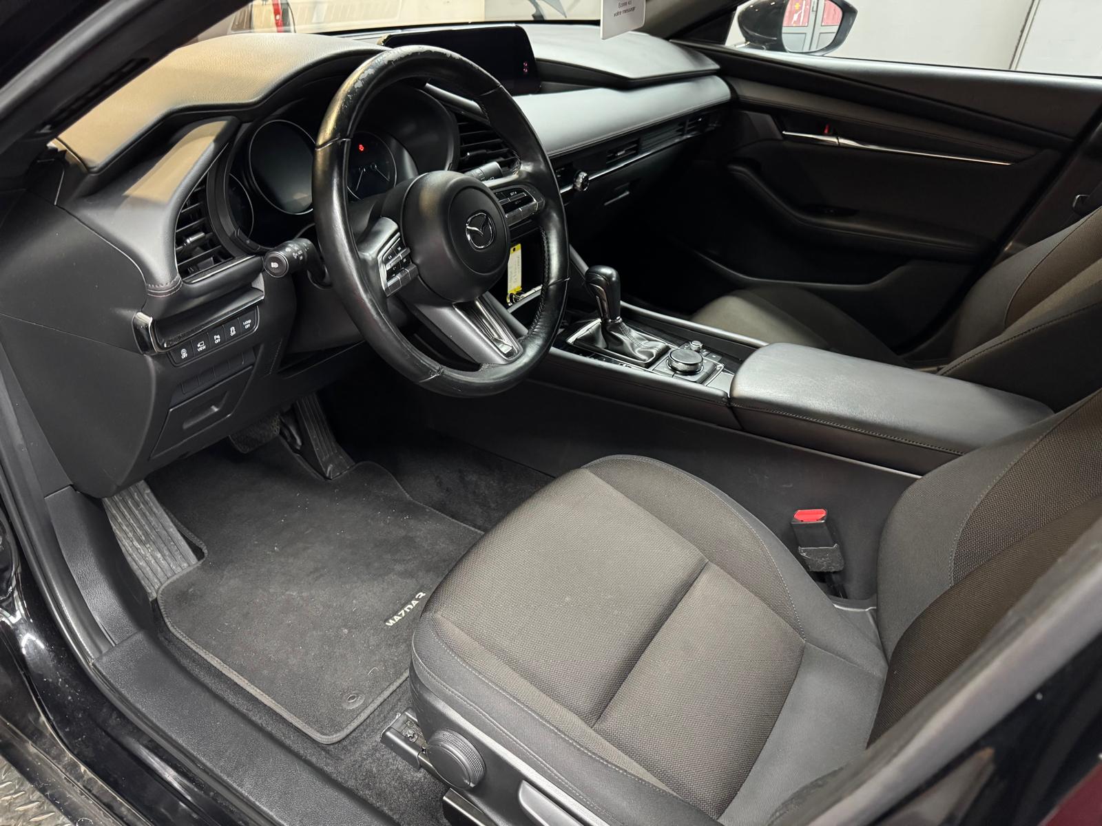 MAZDA 3 Hatchback SKYACTIV-X M Hybrid 186 Ambition Automat-image-4