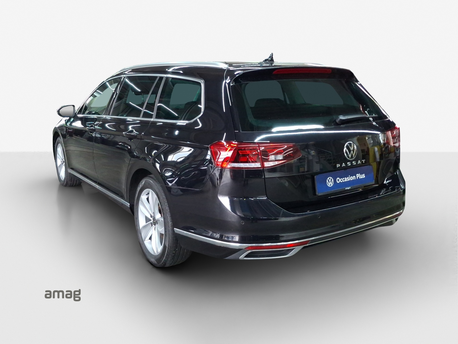 VW Passat 2.0 TDI BMT Elegance 4Motion DSG-showroom-element-2
