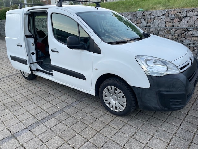 CITROEN Berlingo 1.6 VTi 98 Attraction
