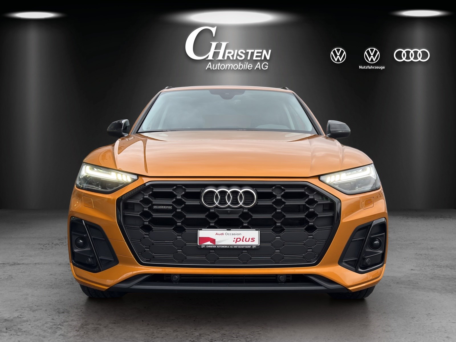 AUDI Q5 45 TFSI Black Edition quattro S-tronic-showroom-element-2