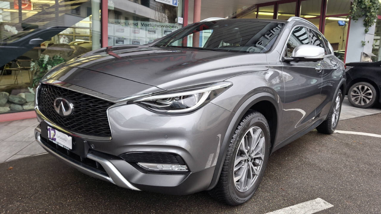 INFINITI QX30 2.2d Premium (SUV / Geländewagen) INFINITI QX30 2.2d Premium (SUV / Geländewagen)
