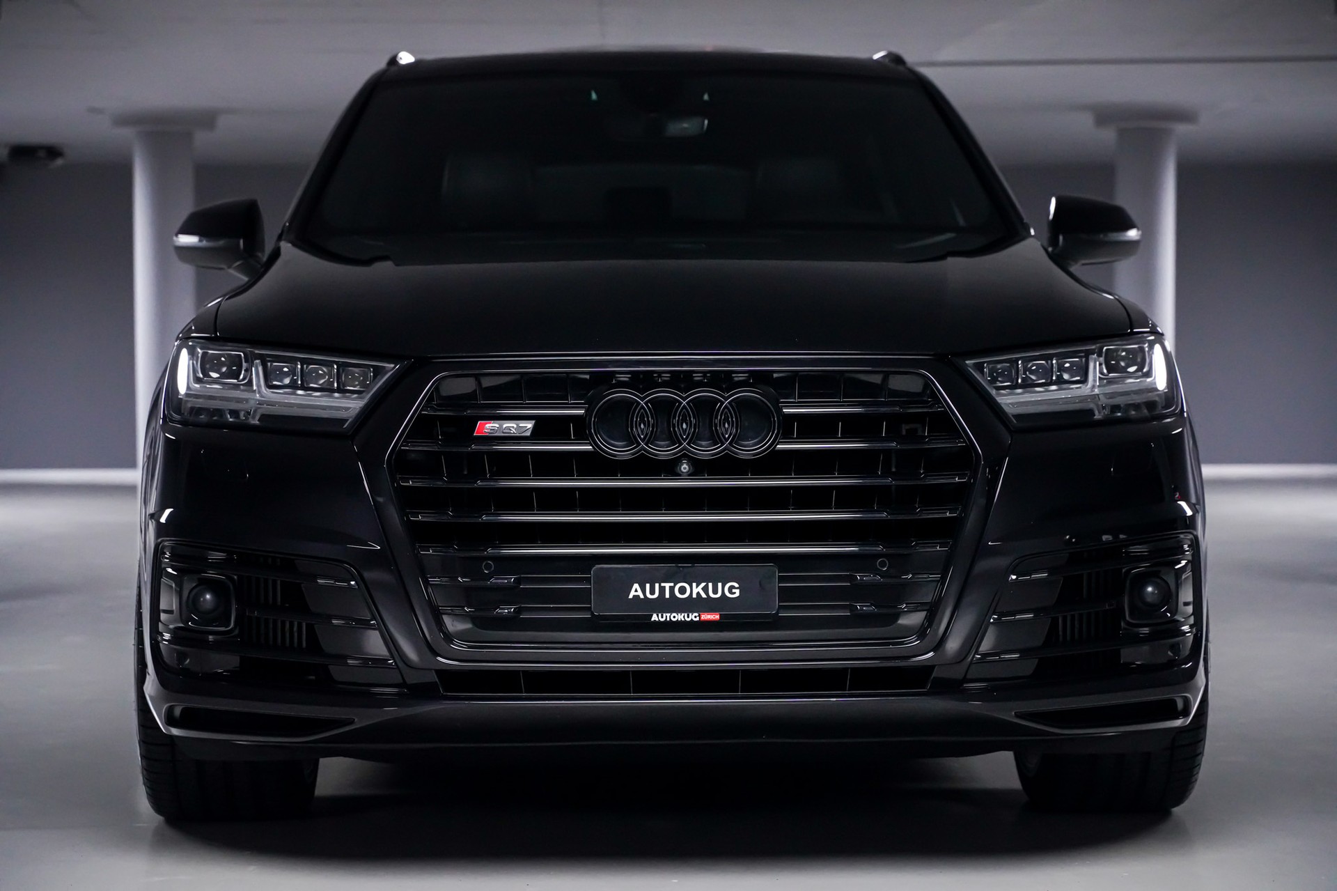 AUDI SQ7 4.0 TDI quattro tiptronic-showroom-element-1