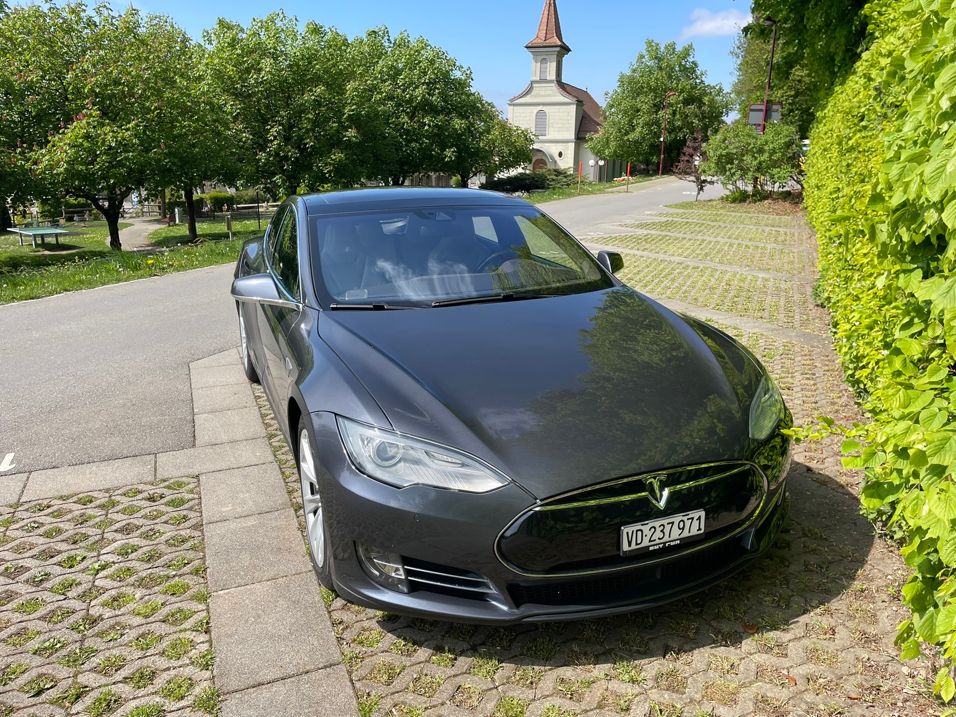 TESLA Model S 90 D / Free Supercharger / MCU2 / CCS