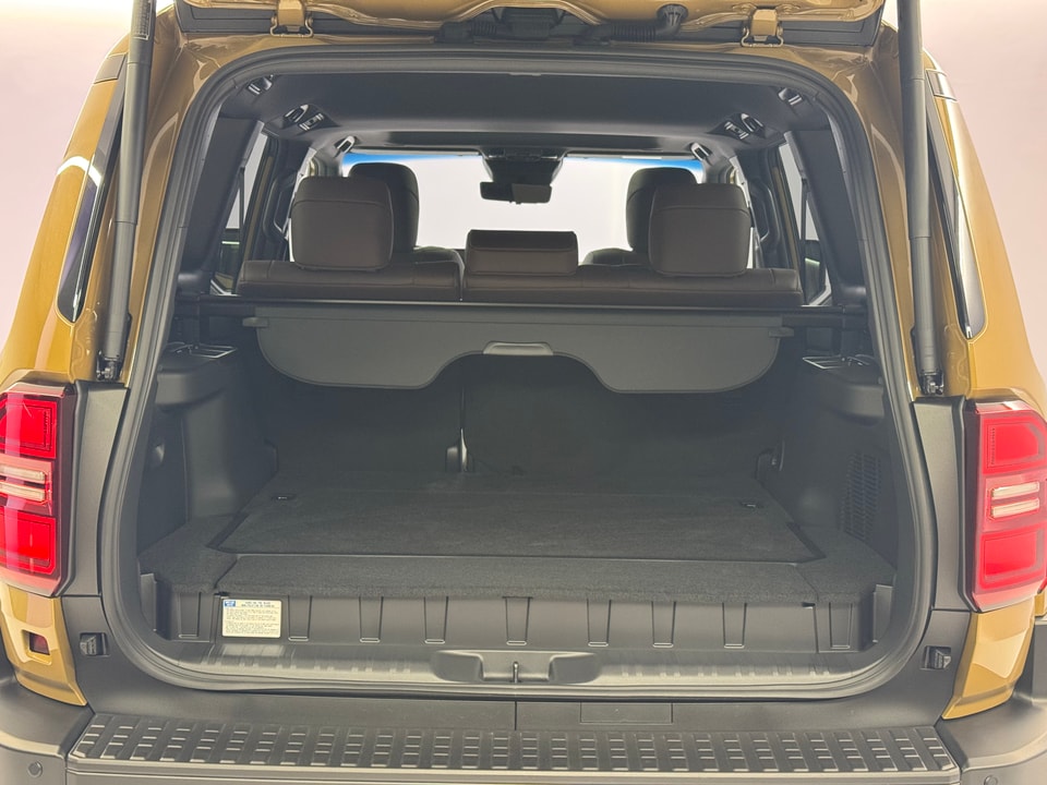 Land Cruiser 2.8 D 48V Invincible AWD