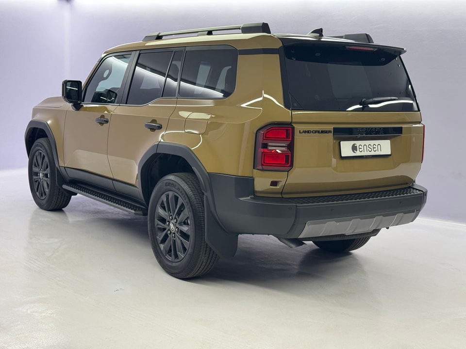 Land Cruiser 2.8 D 48V Invincible AWD