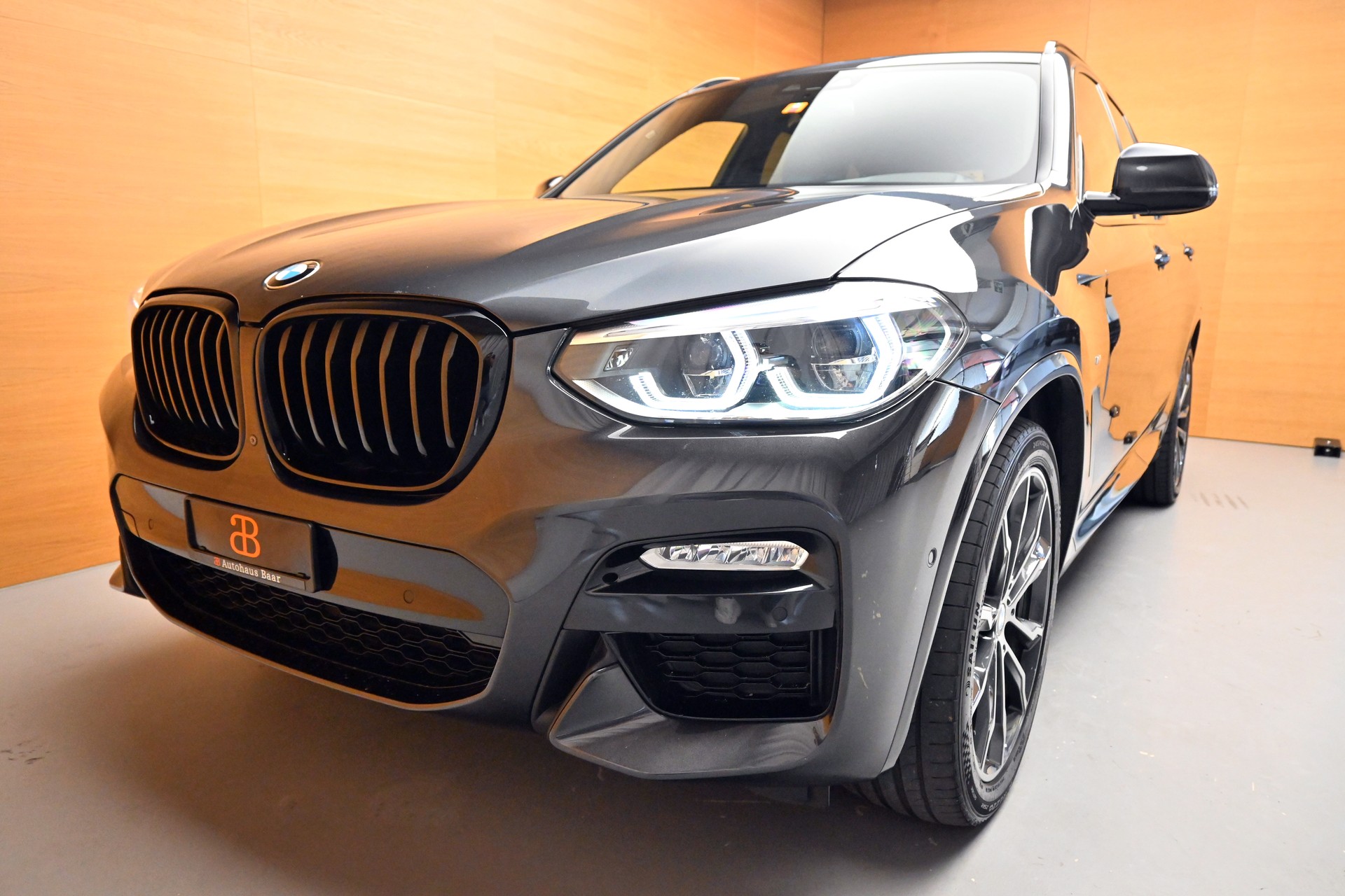 BMW X3 xDrive 20d M Sport Steptronic-showroom-element-3