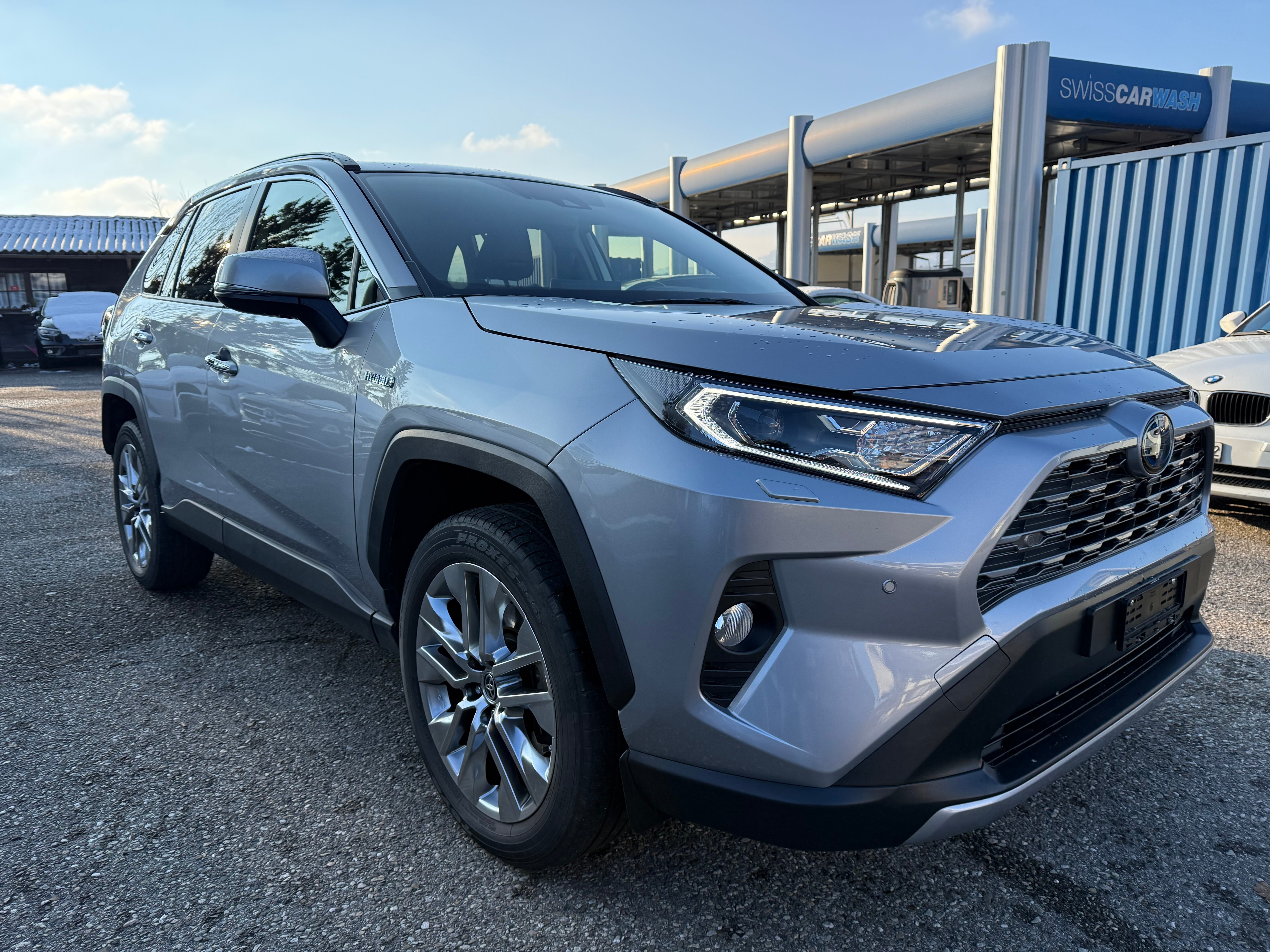 TOYOTA RAV-4 2.5 HSD Premium (SUV / GelÃ¤ndewagen)