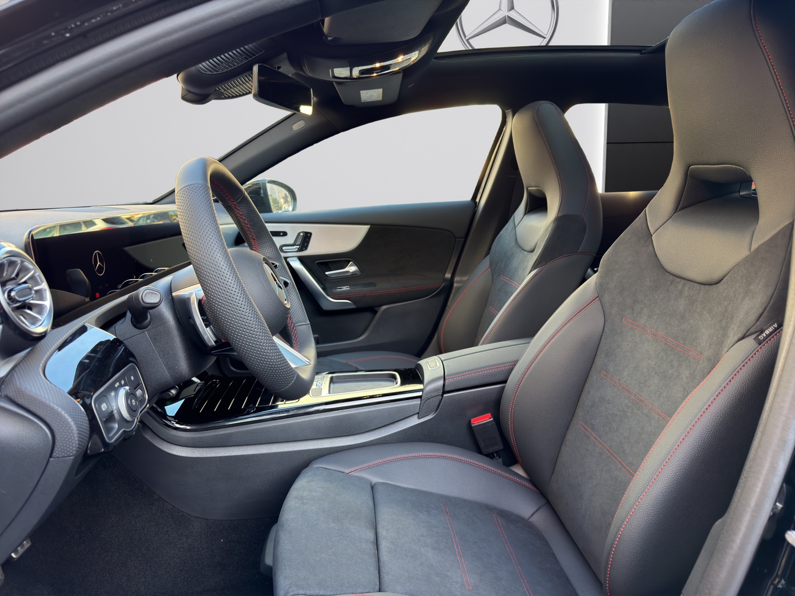 Image MERCEDES-BENZ A-250 A 250 4Matic 8G-DCT