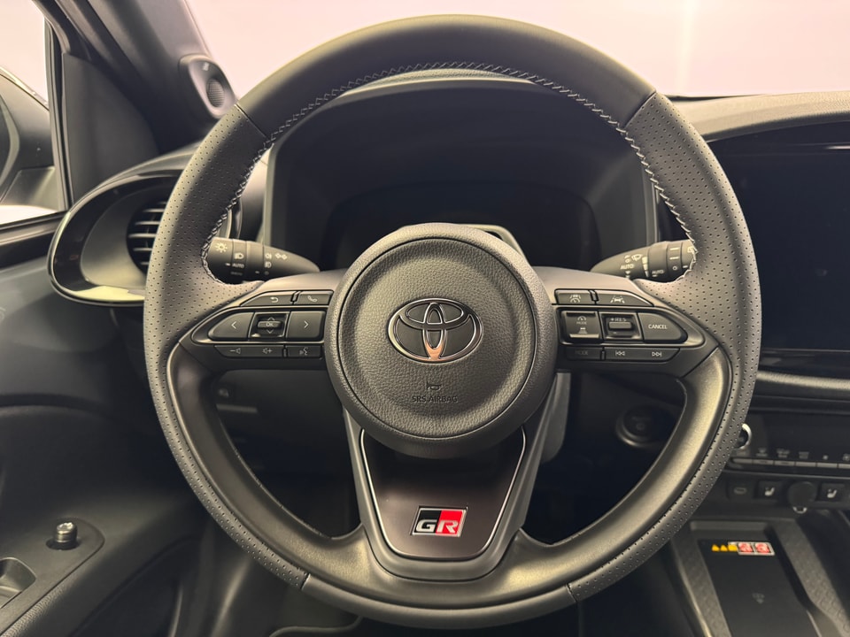 Aygo X Hybrid 1.5 GR Sport