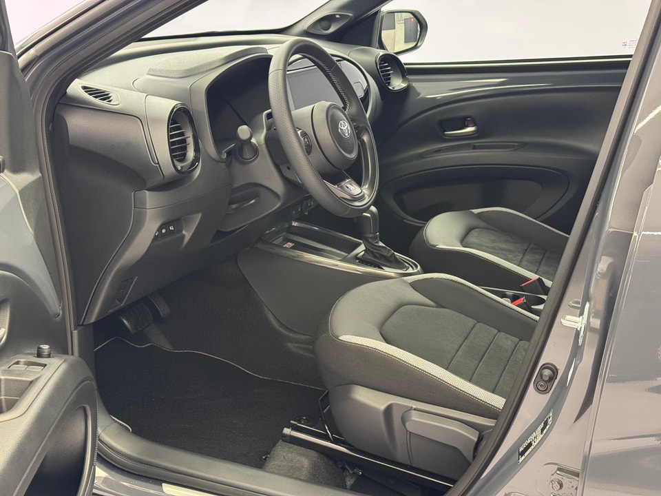 Aygo X Hybrid 1.5 GR Sport