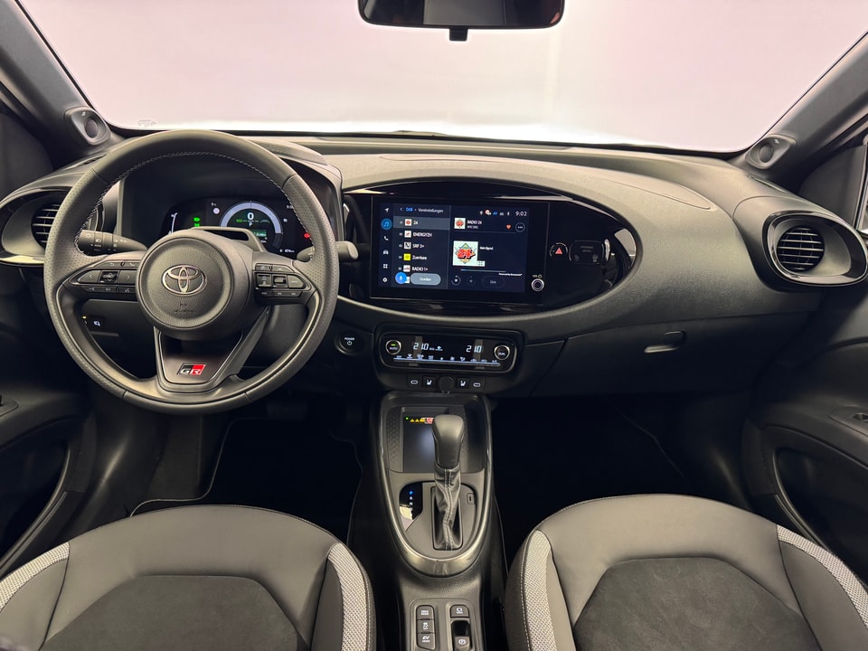 Aygo X Hybrid 1.5 GR Sport