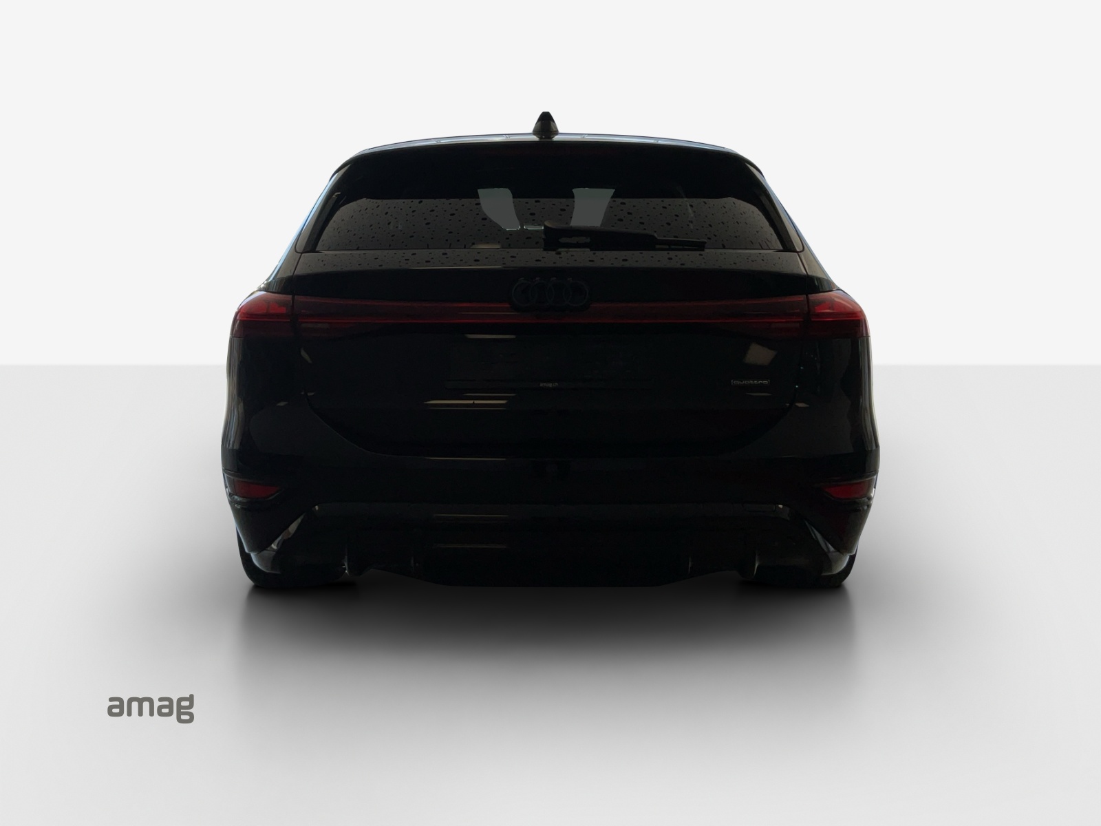 AUDI A6 Avant e-tron quattro-showroom-element-3