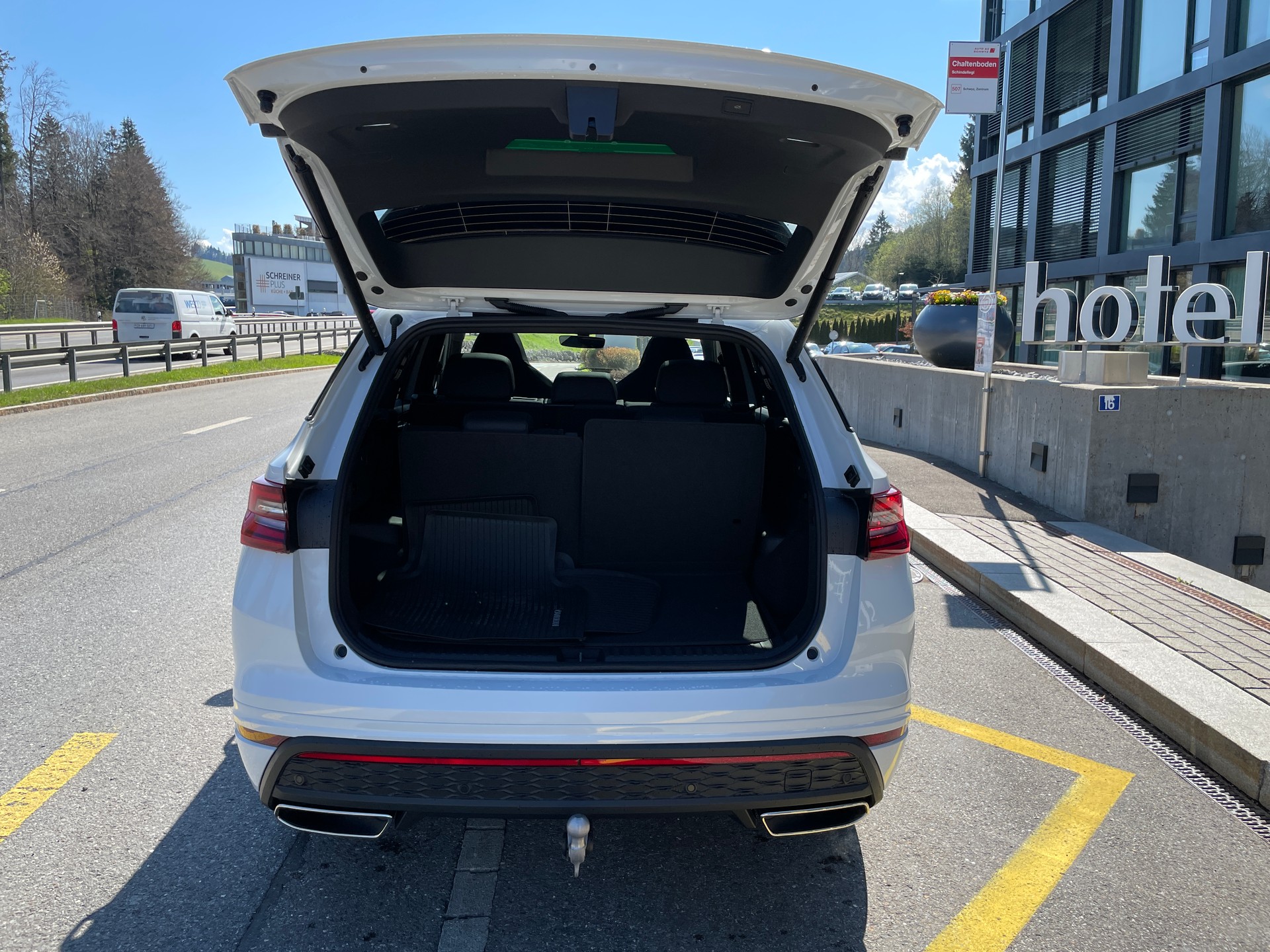 SKODA Kodiaq 2.0 TSI RS 4x4, 7-Sitzer-image-10