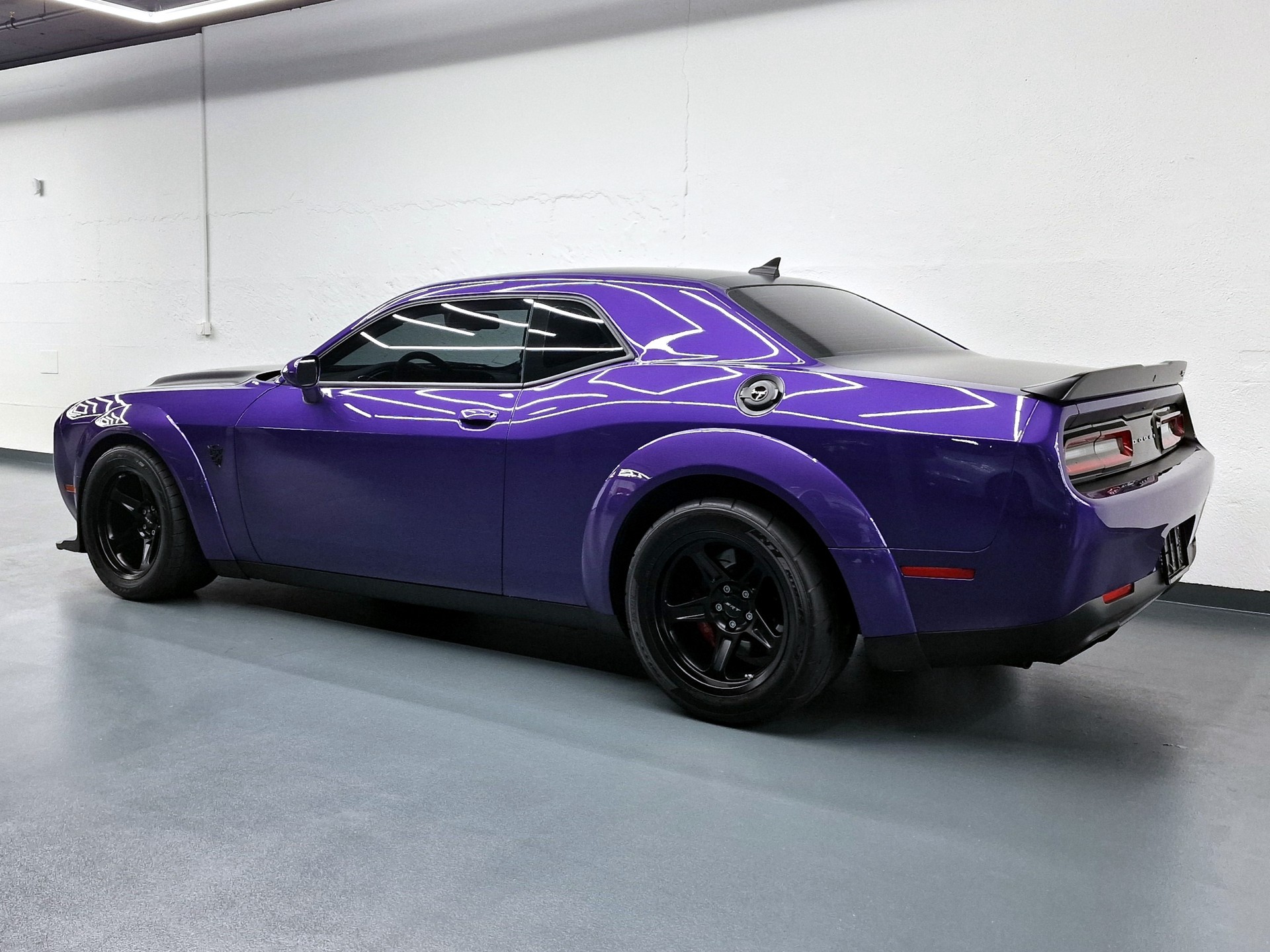 DODGE Challenger SRT Demon-image-6