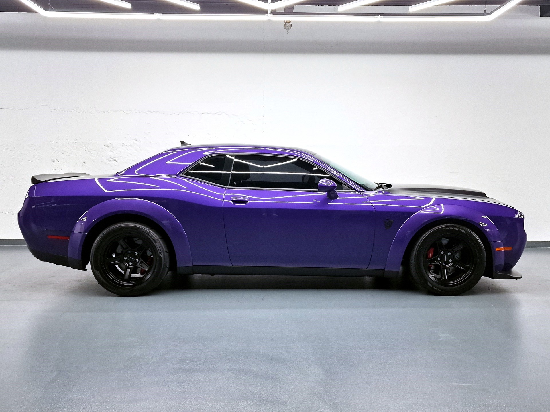 DODGE Challenger SRT Demon-image-0