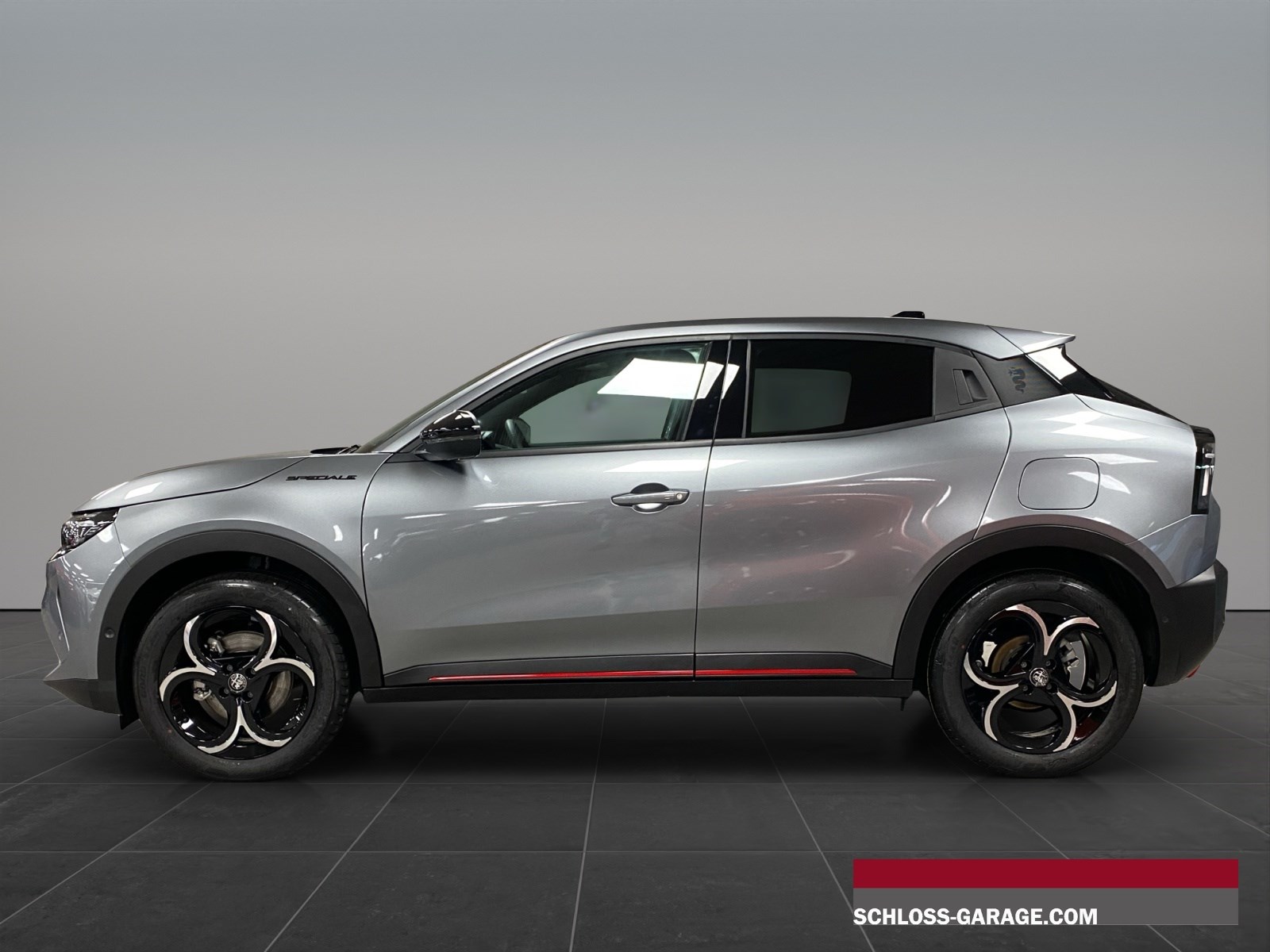 ALFA ROMEO JUNIOR 1.2 Ibrida Speciale-image-1