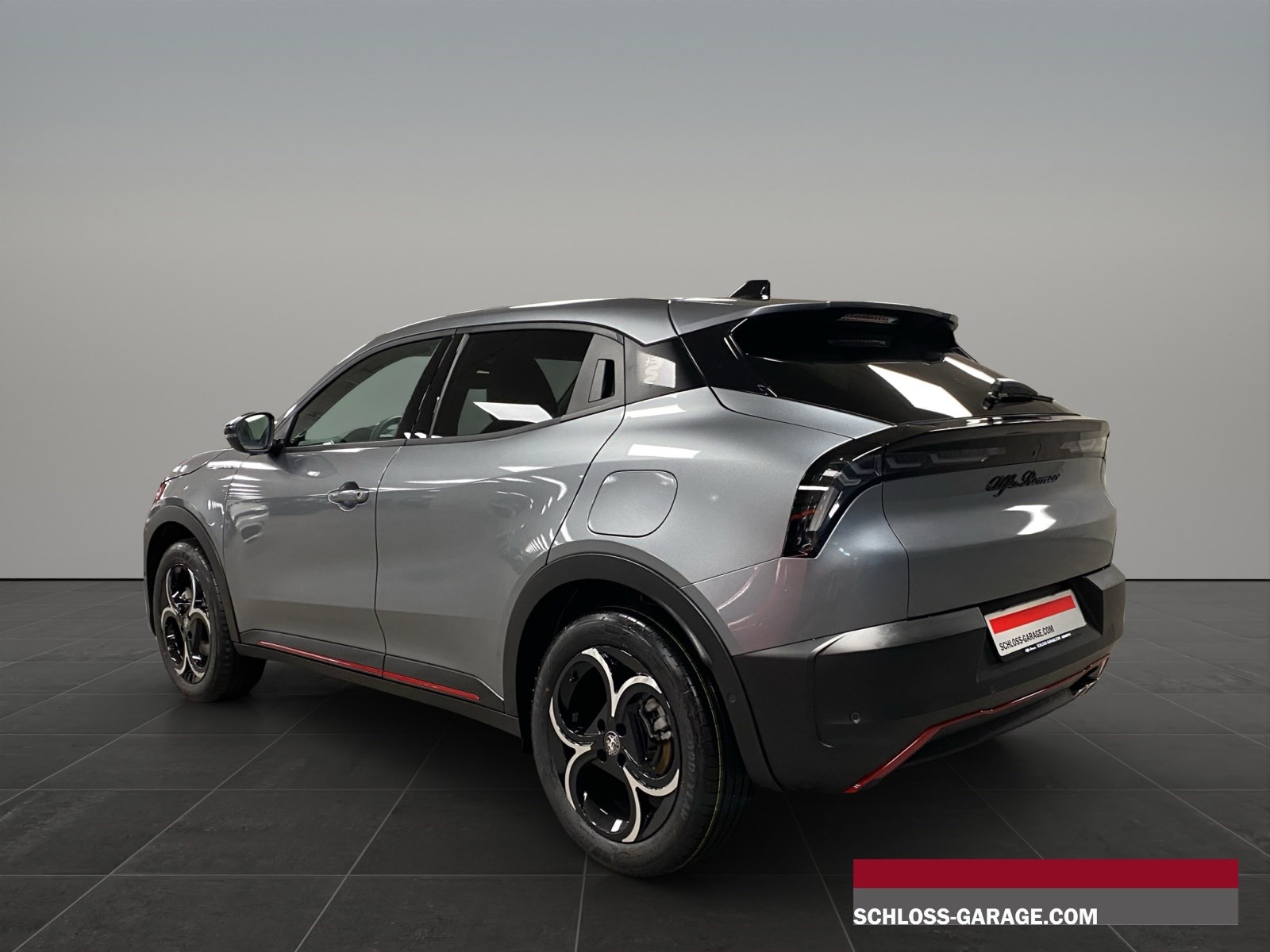 ALFA ROMEO JUNIOR 1.2 Ibrida Speciale-image-2