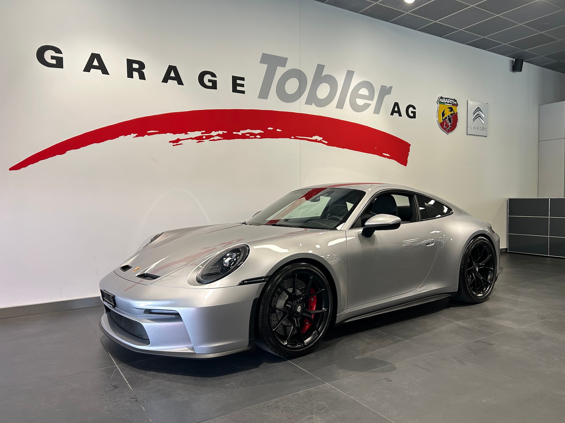 PORSCHE 911 GT3 Touring PDK-image-6