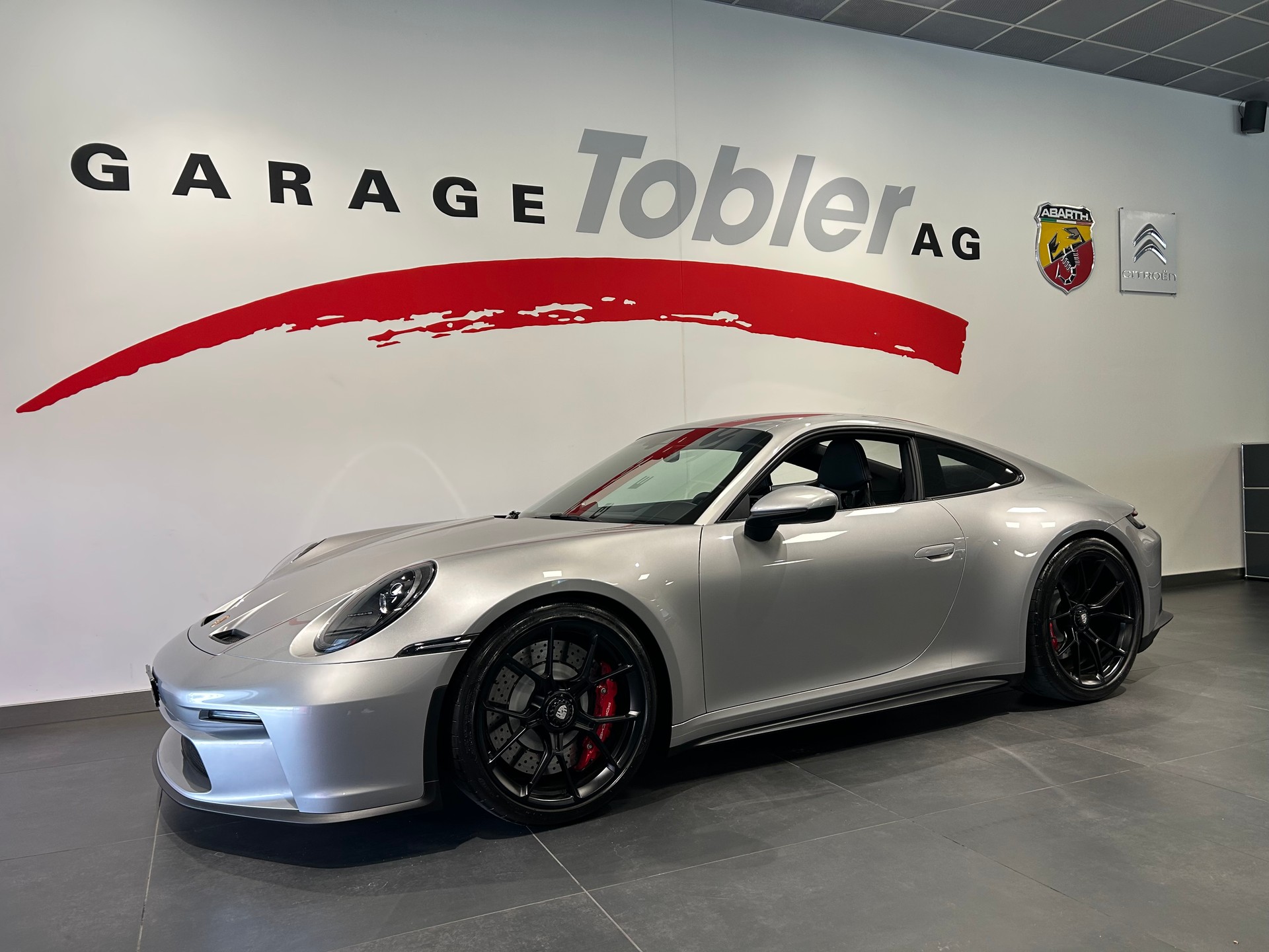 PORSCHE 911 GT3 Touring PDK-image-7