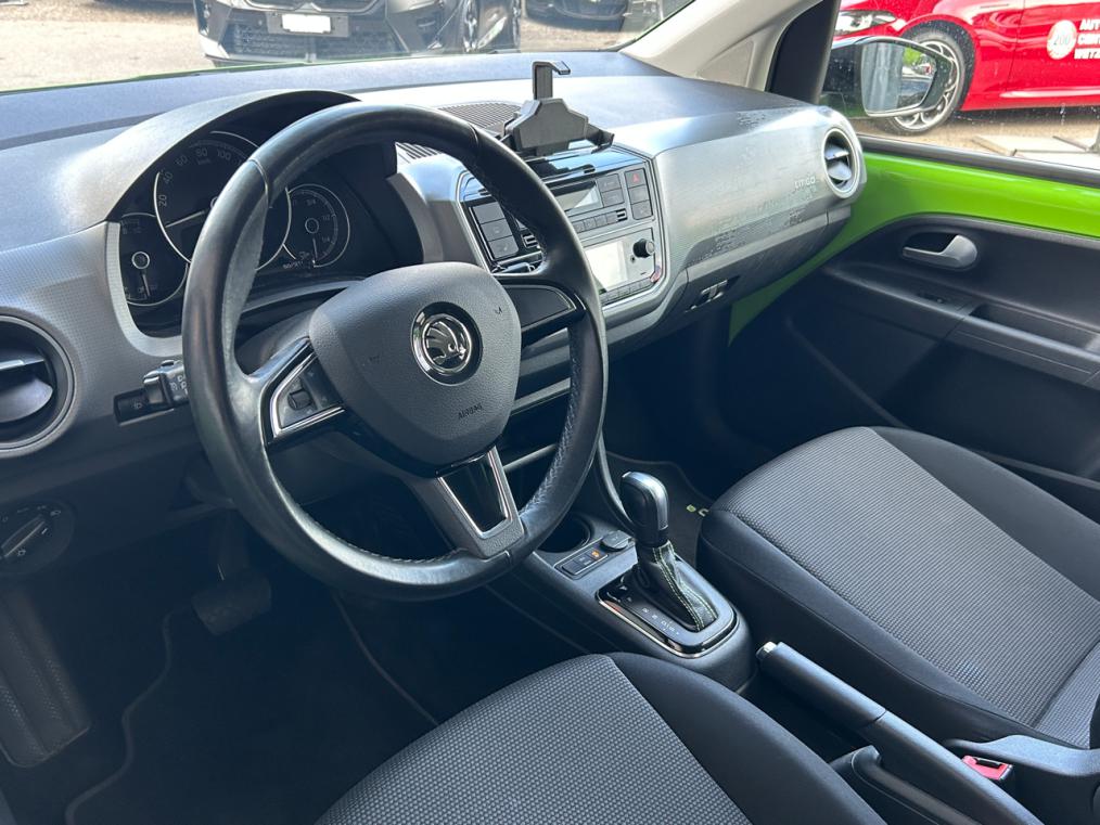 SKODA Citigo e Style-showroom-element-3
