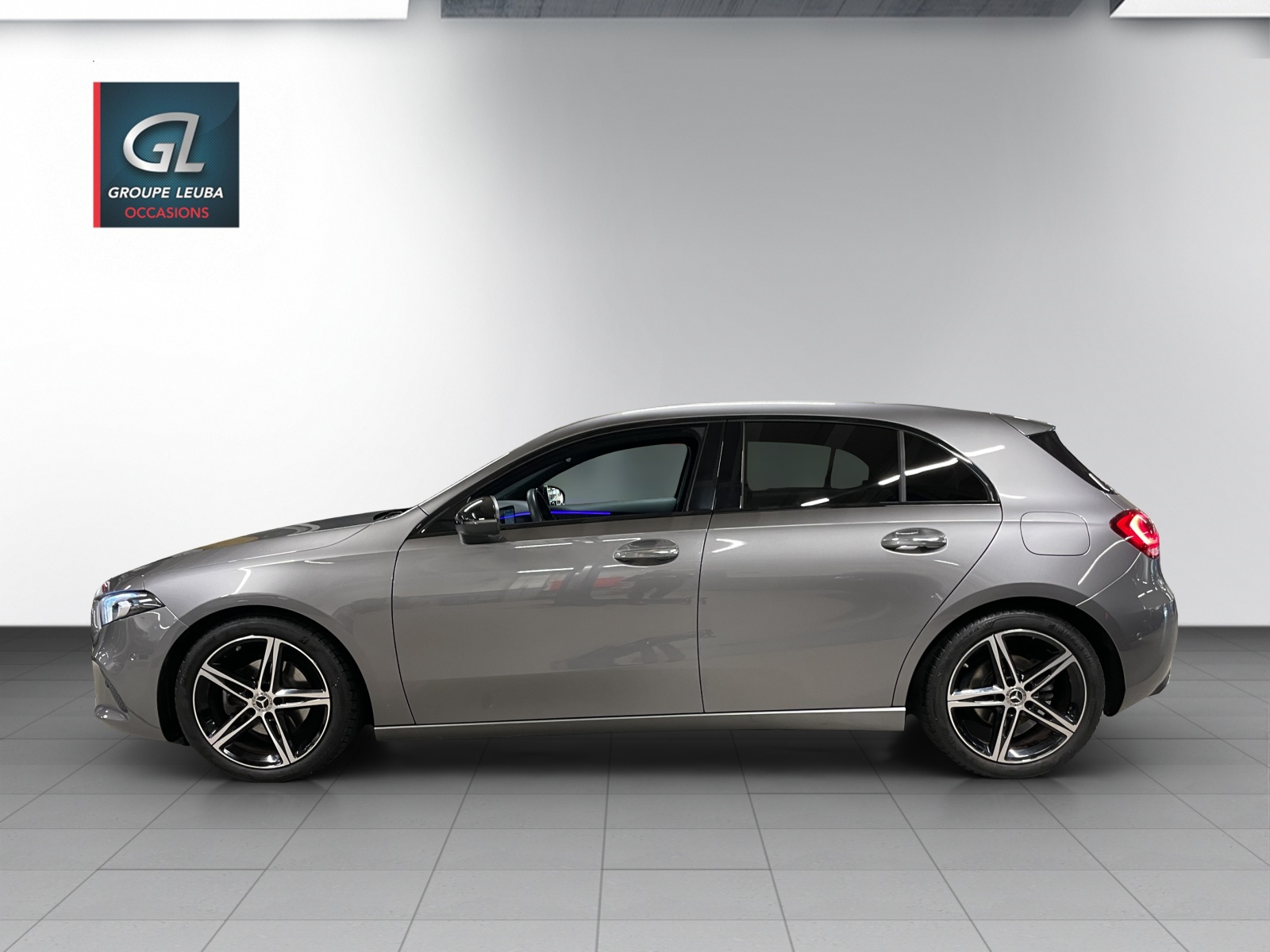 Image MERCEDES-BENZ A-180 A 180 Night Star