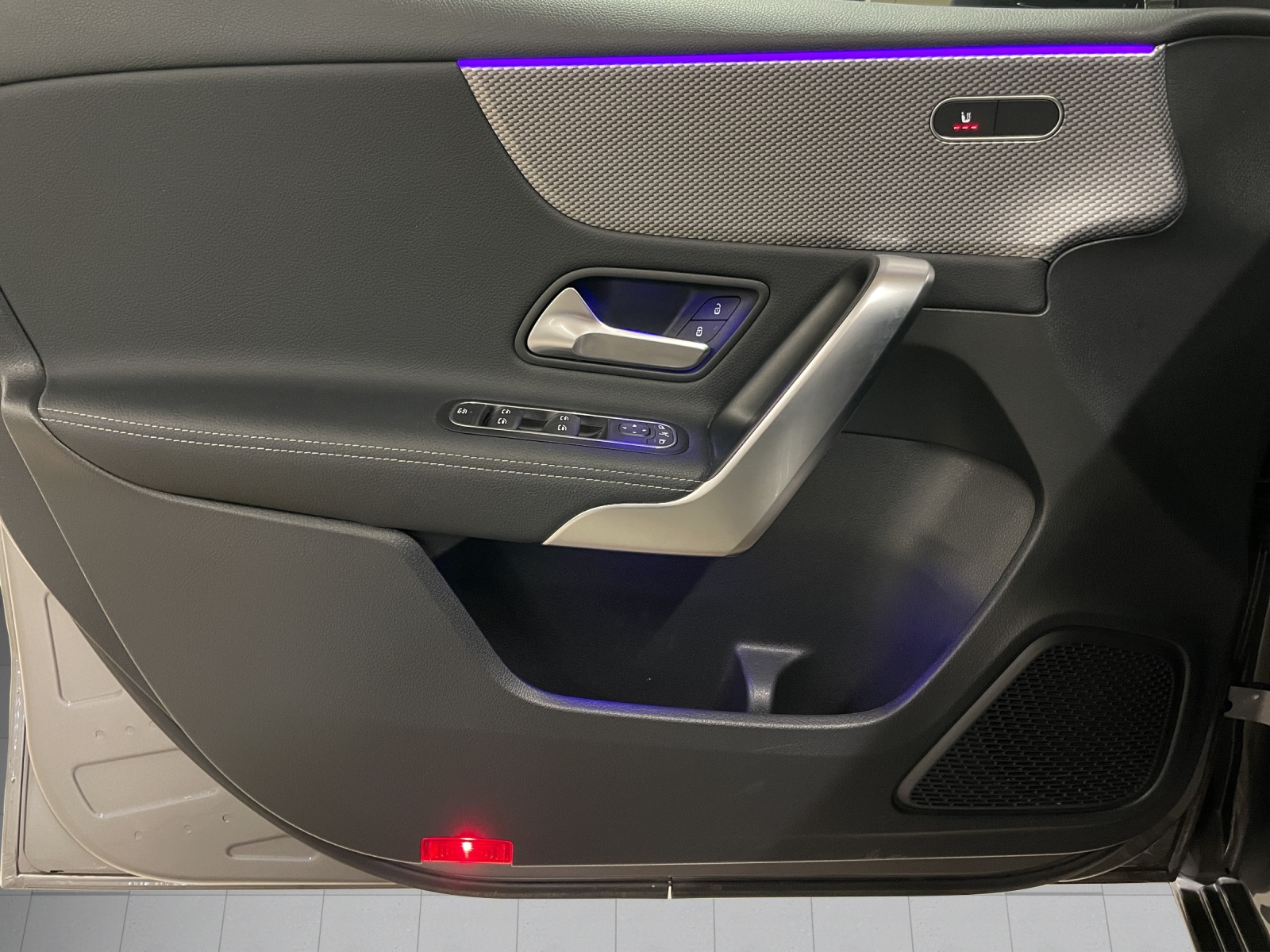 Image MERCEDES-BENZ A-180 A 180 Night Star