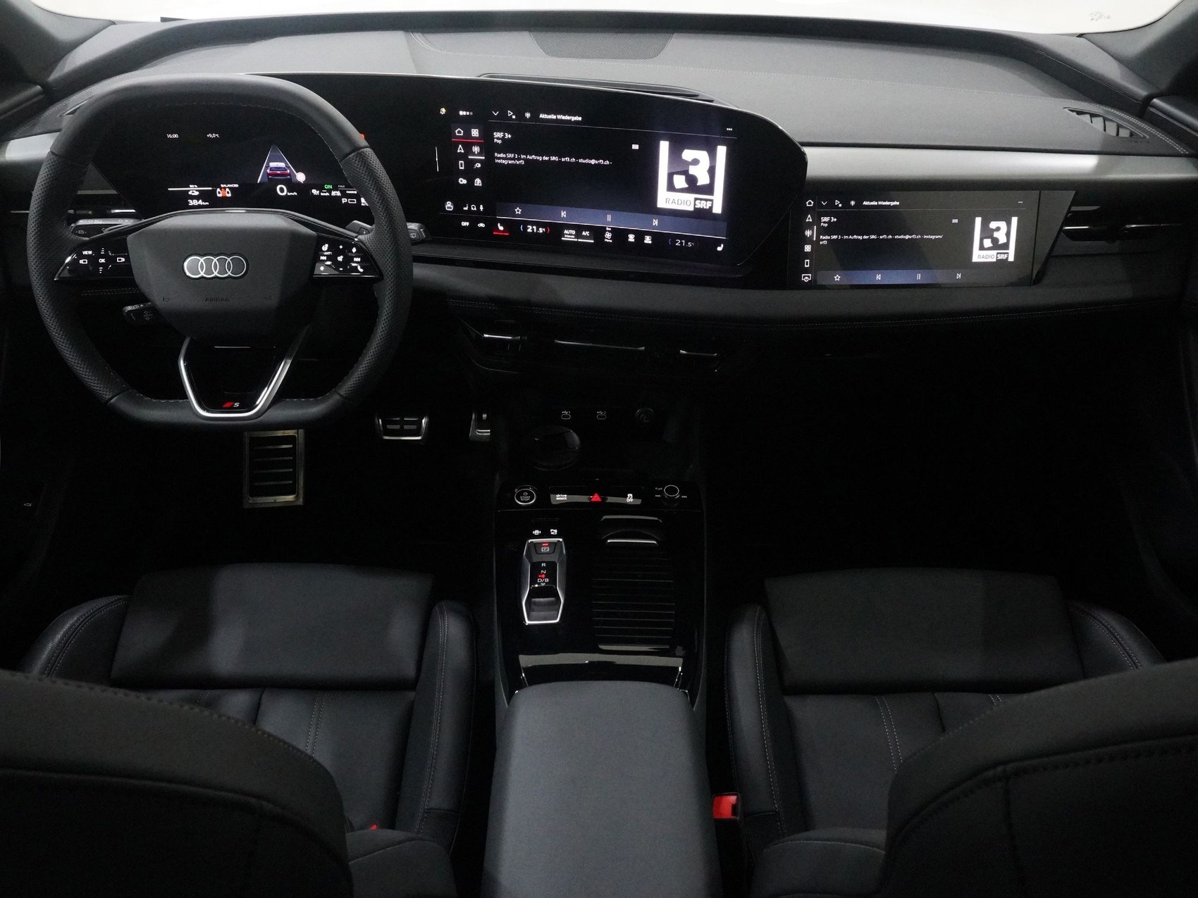 AUDI Q6 E-TRON quattro S line-image-11