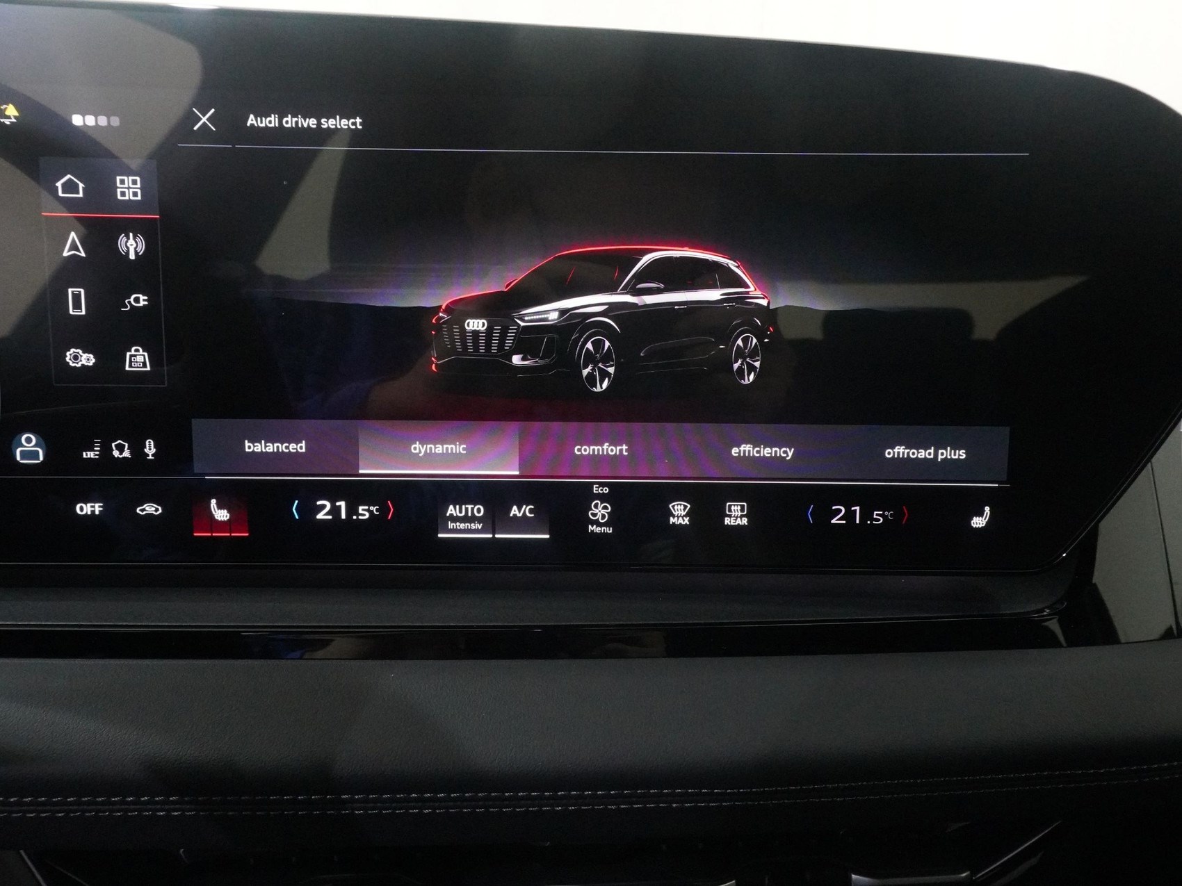 AUDI Q6 E-TRON quattro S line-image-21