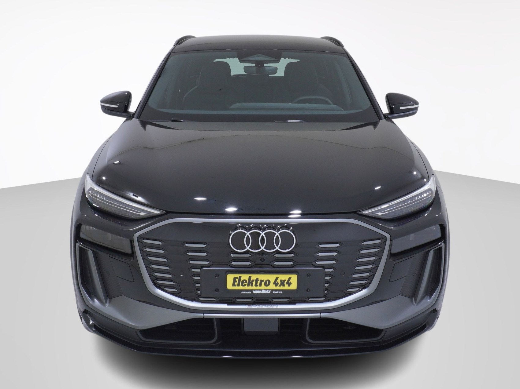 AUDI Q6 E-TRON quattro S line-image-6