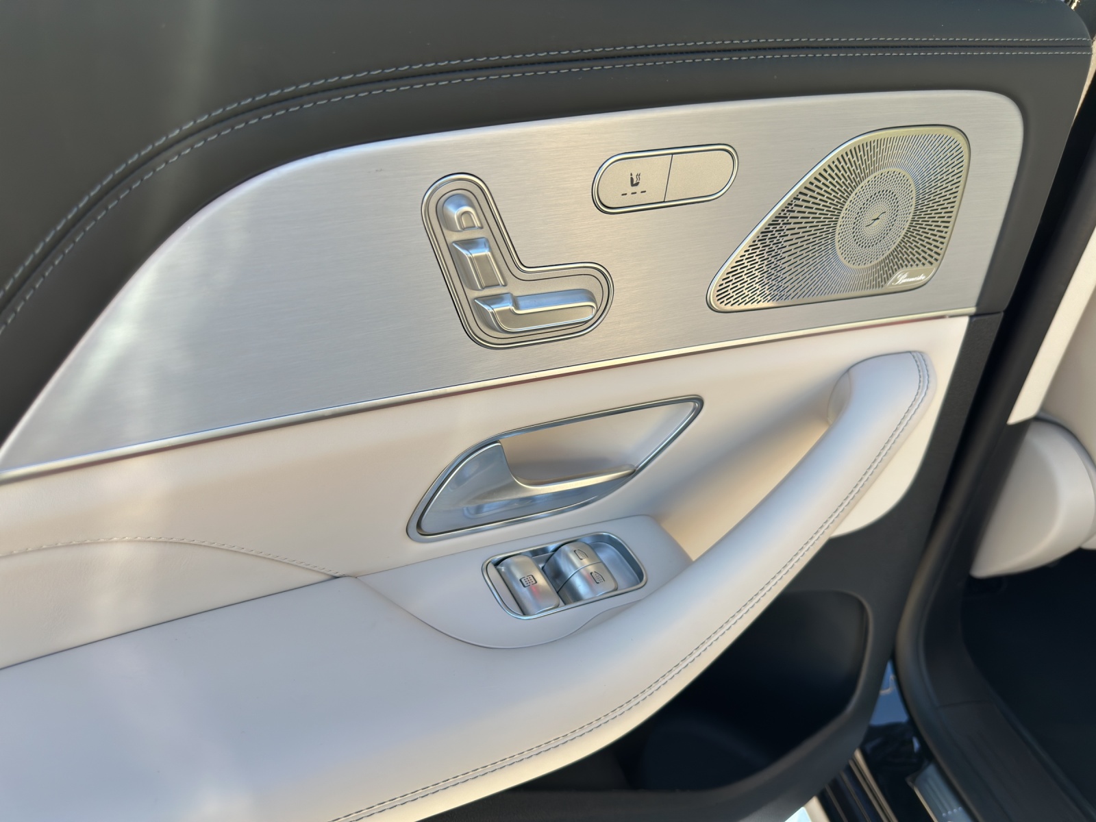 MERCEDES-BENZ GLE 63 S AMG 4Matic+ 9G-Speedshift-image-15