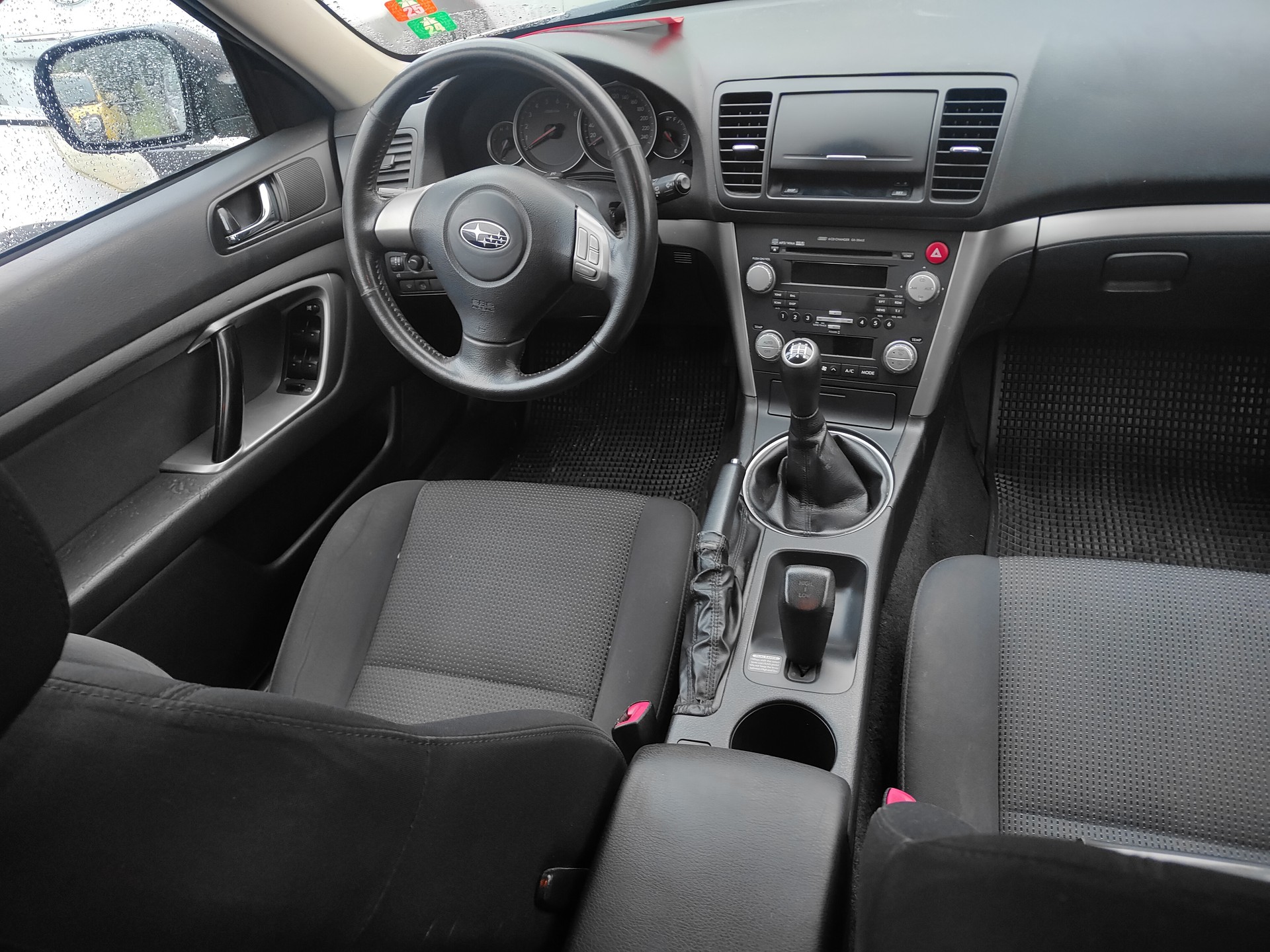 SUBARU Outback 2.5i AWD Swiss-showroom-element-2