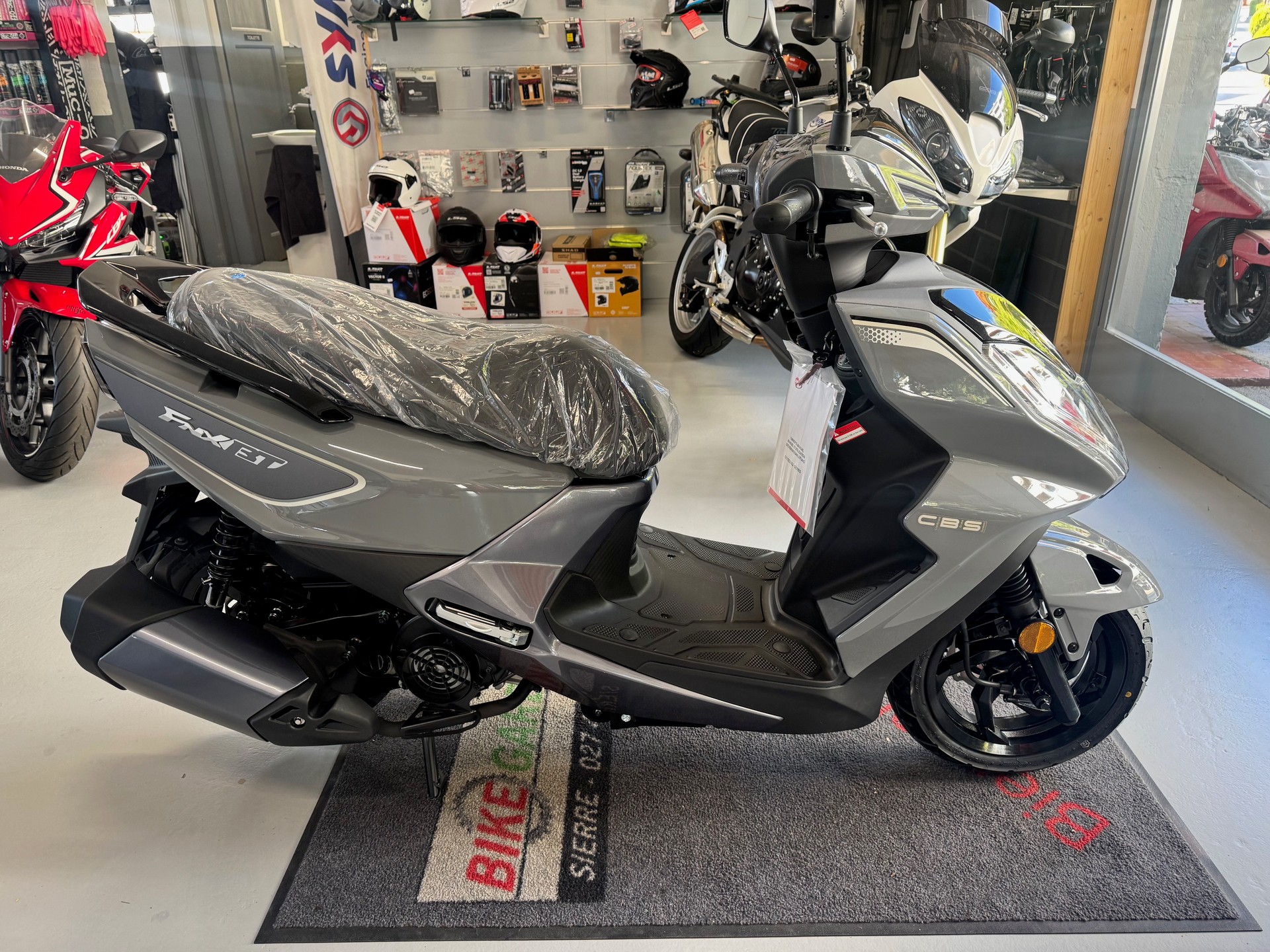 Motorcycles Sym Crox 125 Opinioni Moto Usate Scooter Sym 125 Usato Bikes  Sym Crox 125 Usato