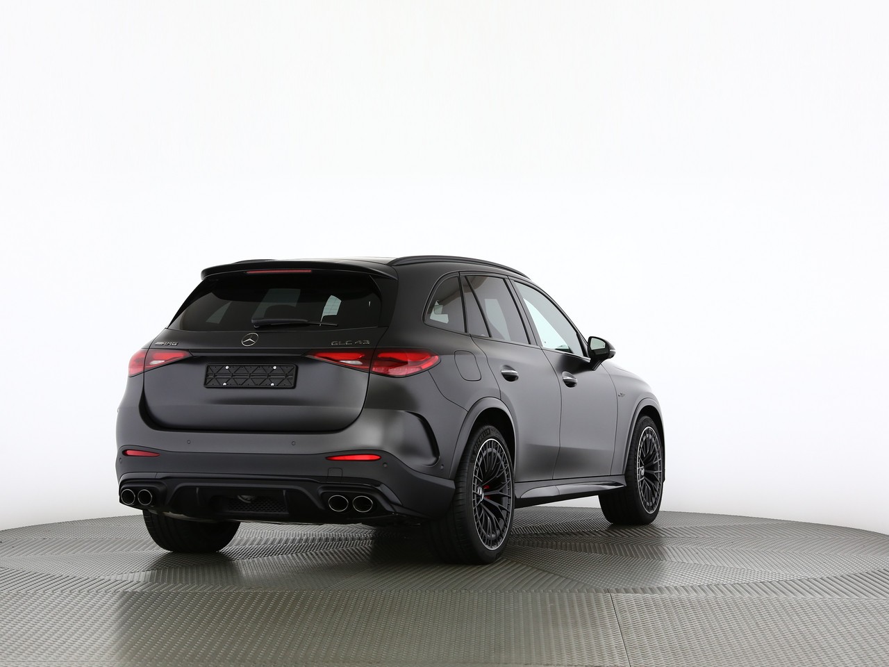 MERCEDES-BENZ GLC 43 AMG Executive Edition 4Matic 9G-Tronic-showroom-element-2